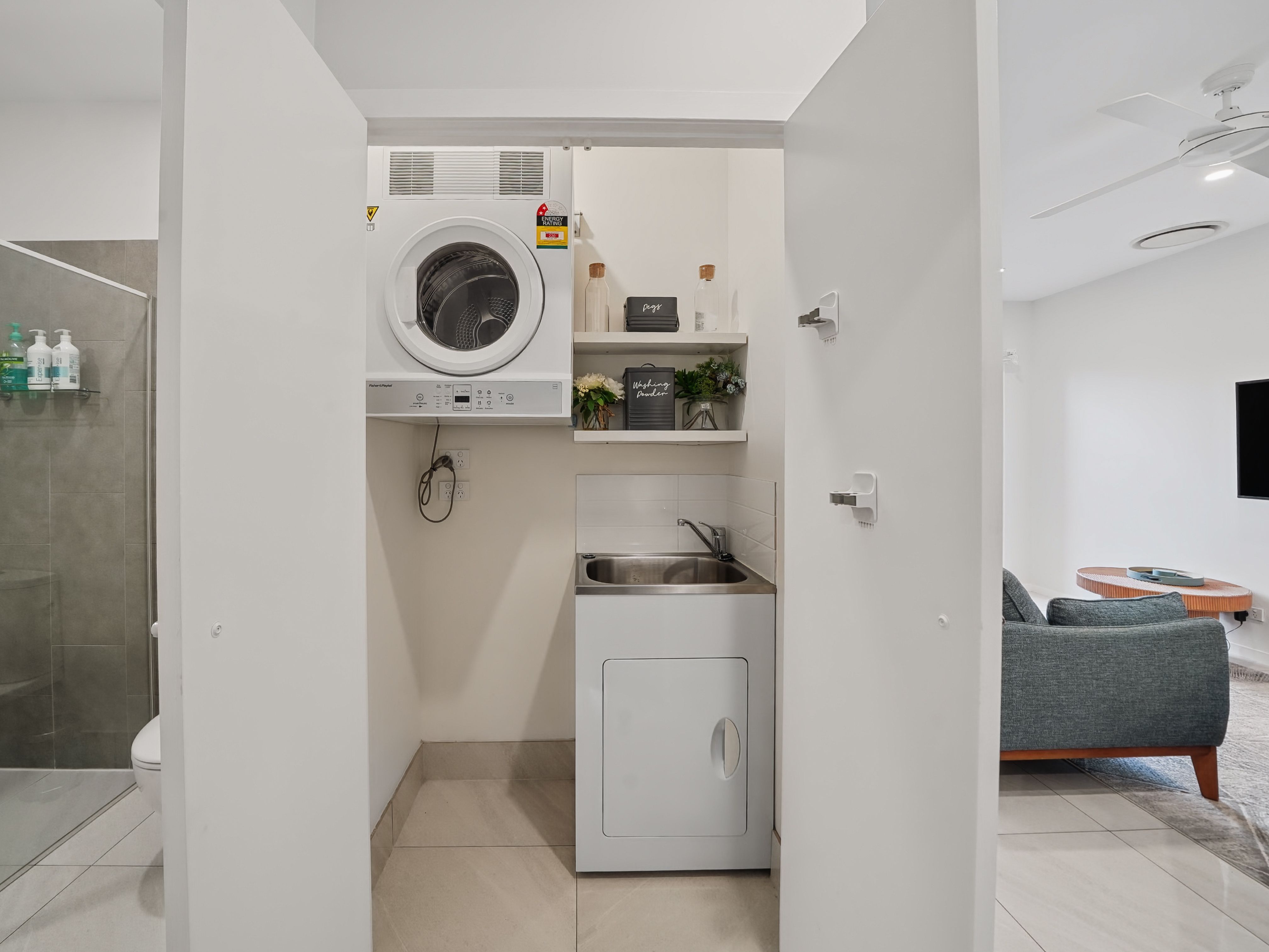 5/4 Albert Street — photo 10 of 20