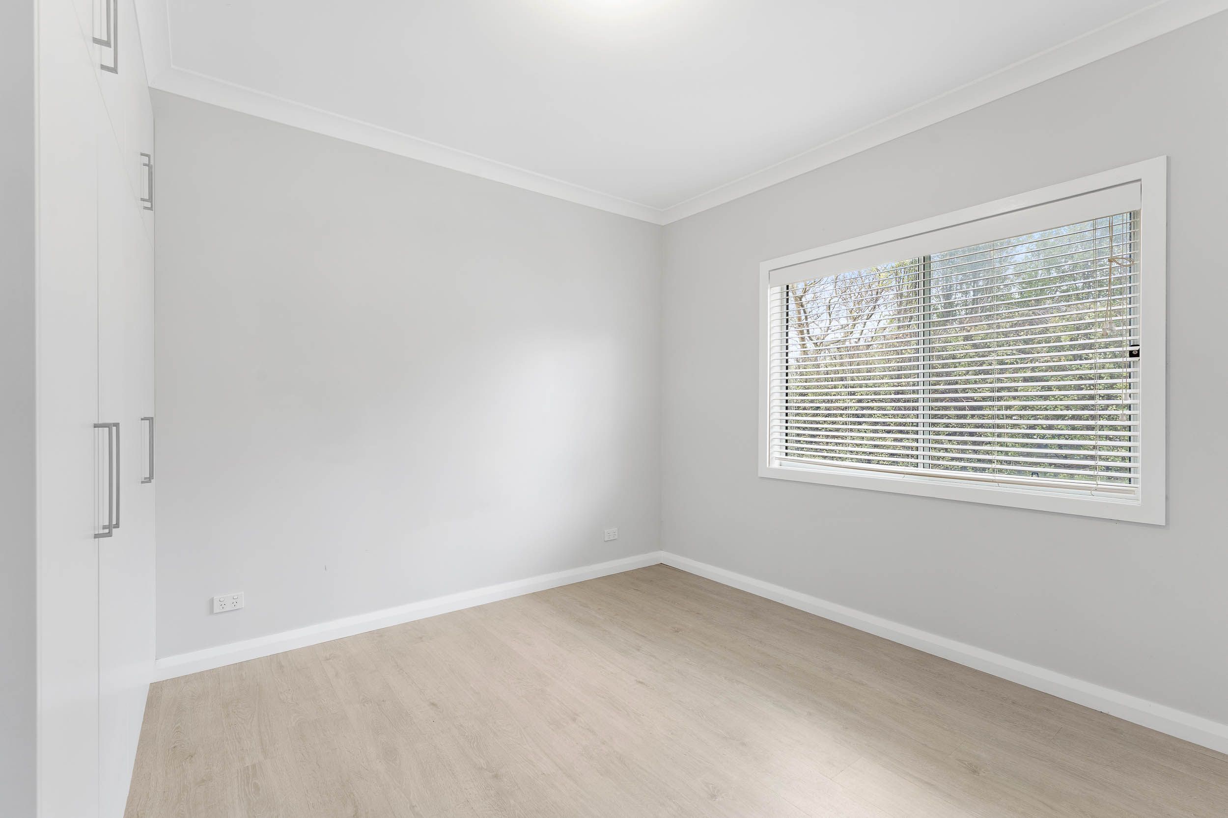 8 Oram Street — photo 7 of 18