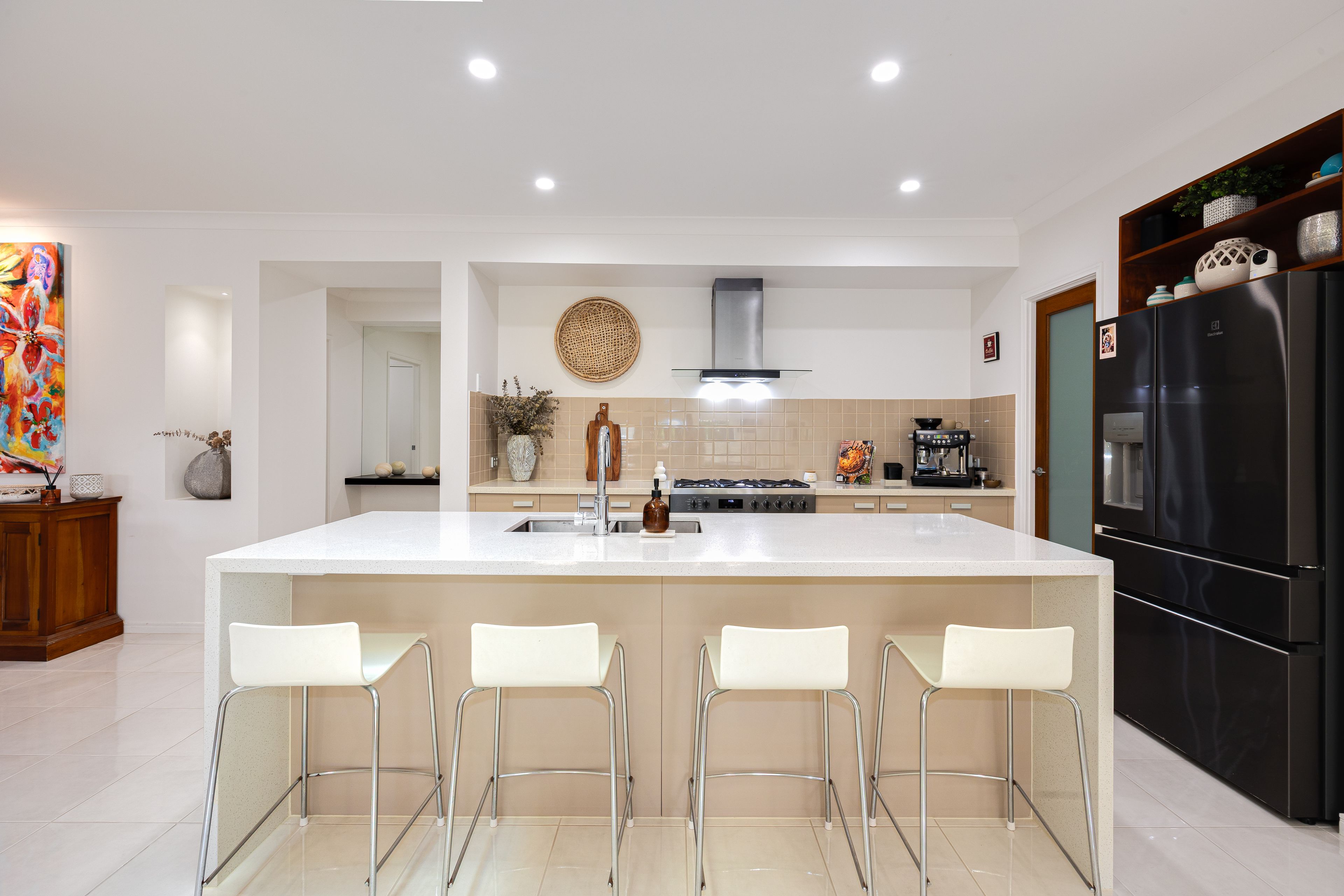7 Flooded Gum Court — photo 9 of 24
