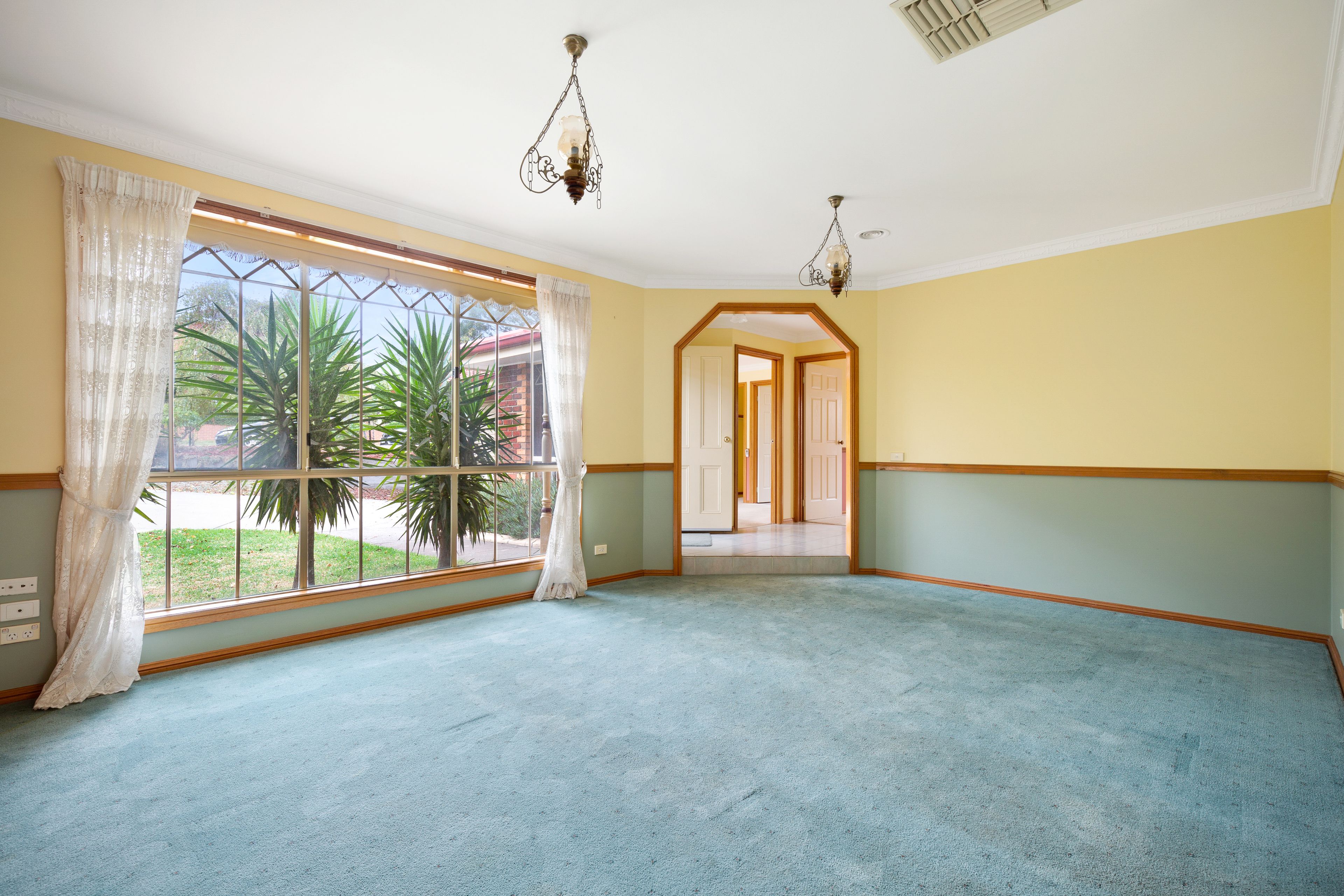 15 Highland Drive, Pakenham, VIC 3810