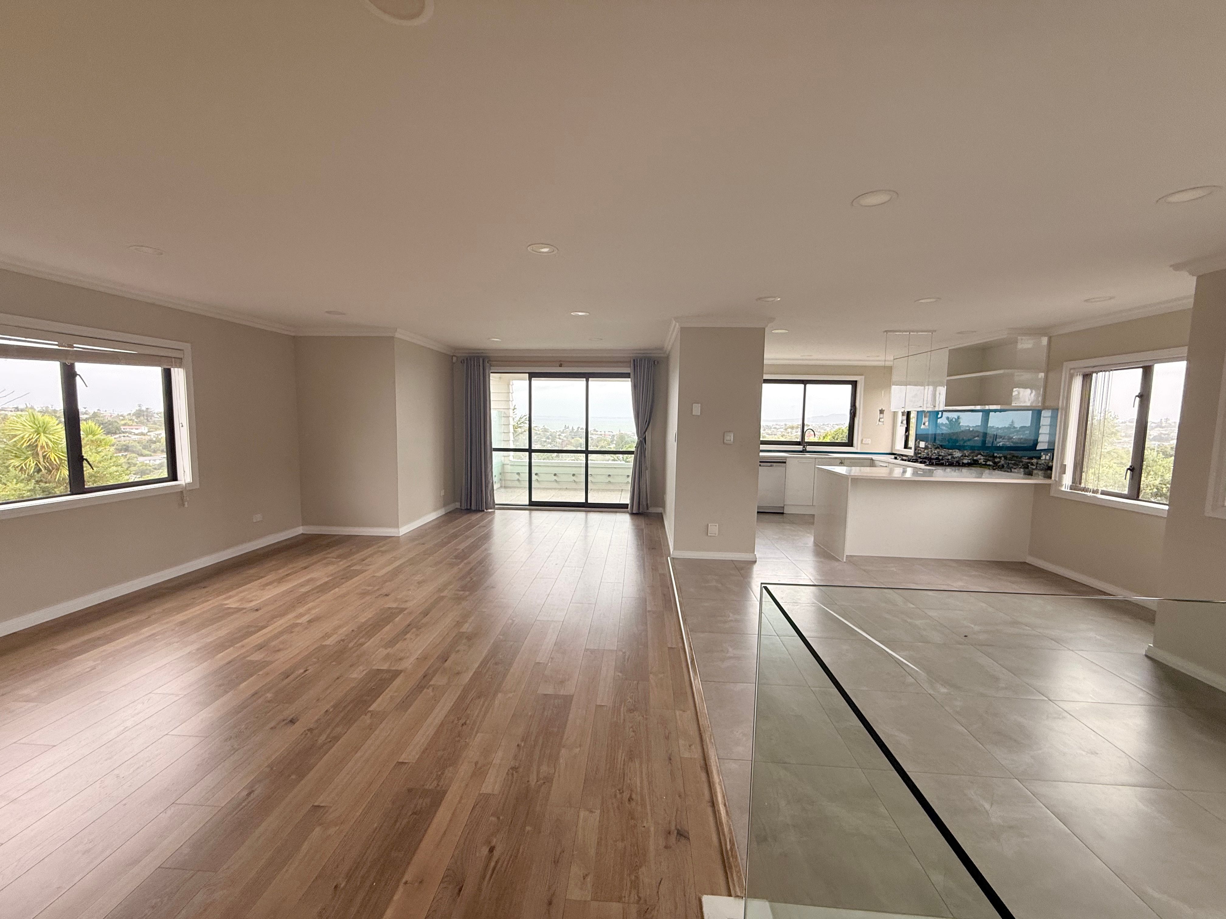 791C East Coast Road, Northcross, North Shore City