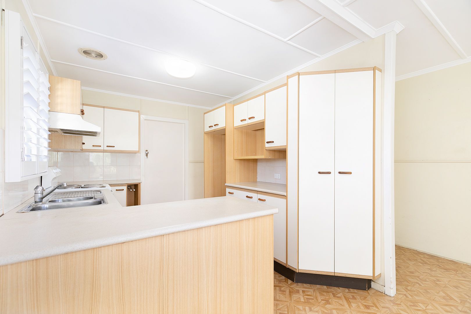 49 Pratten Street, Corinda, QLD 4075