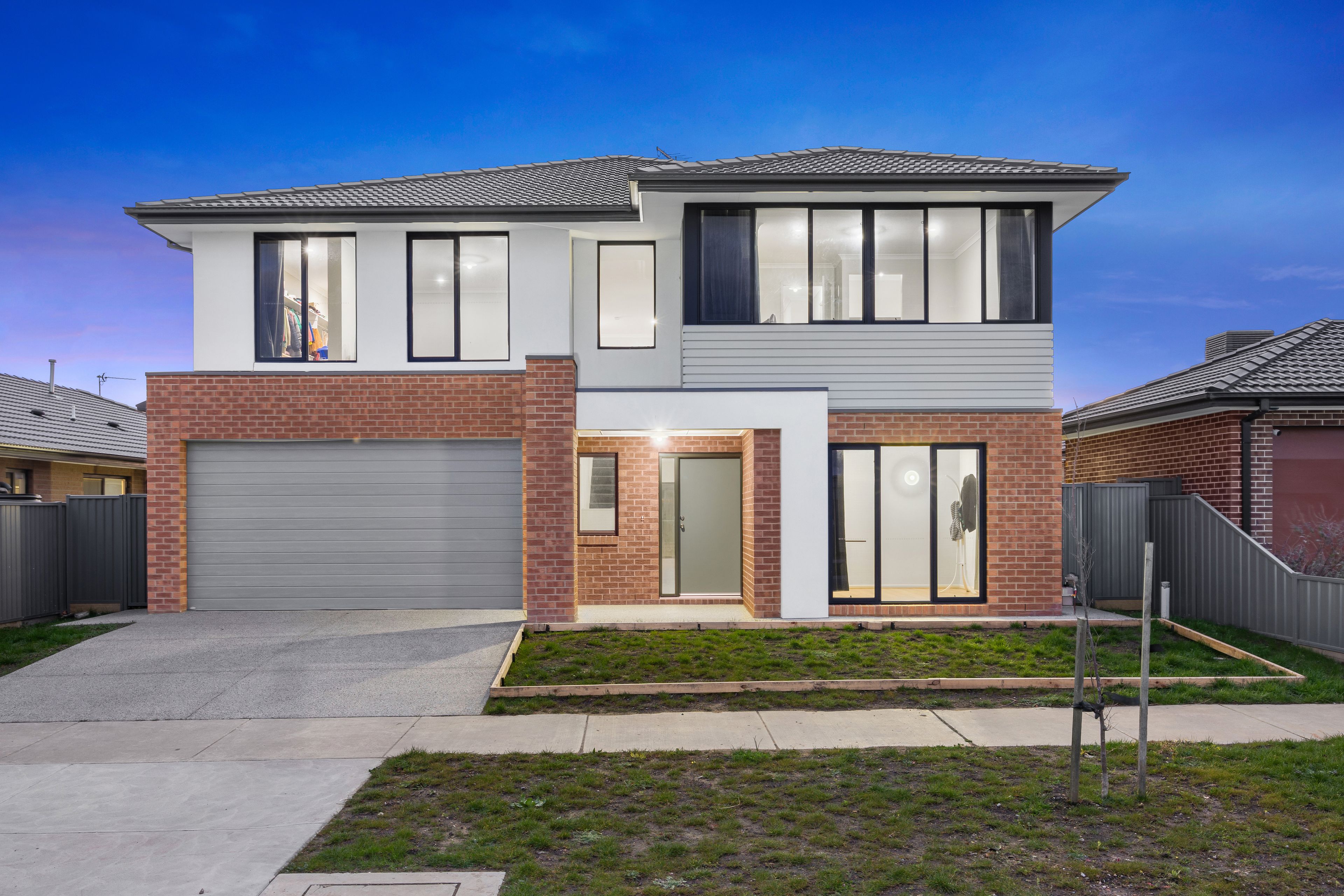 7 Mullingar Drive, ALFREDTON  Victoria  3350, Australia