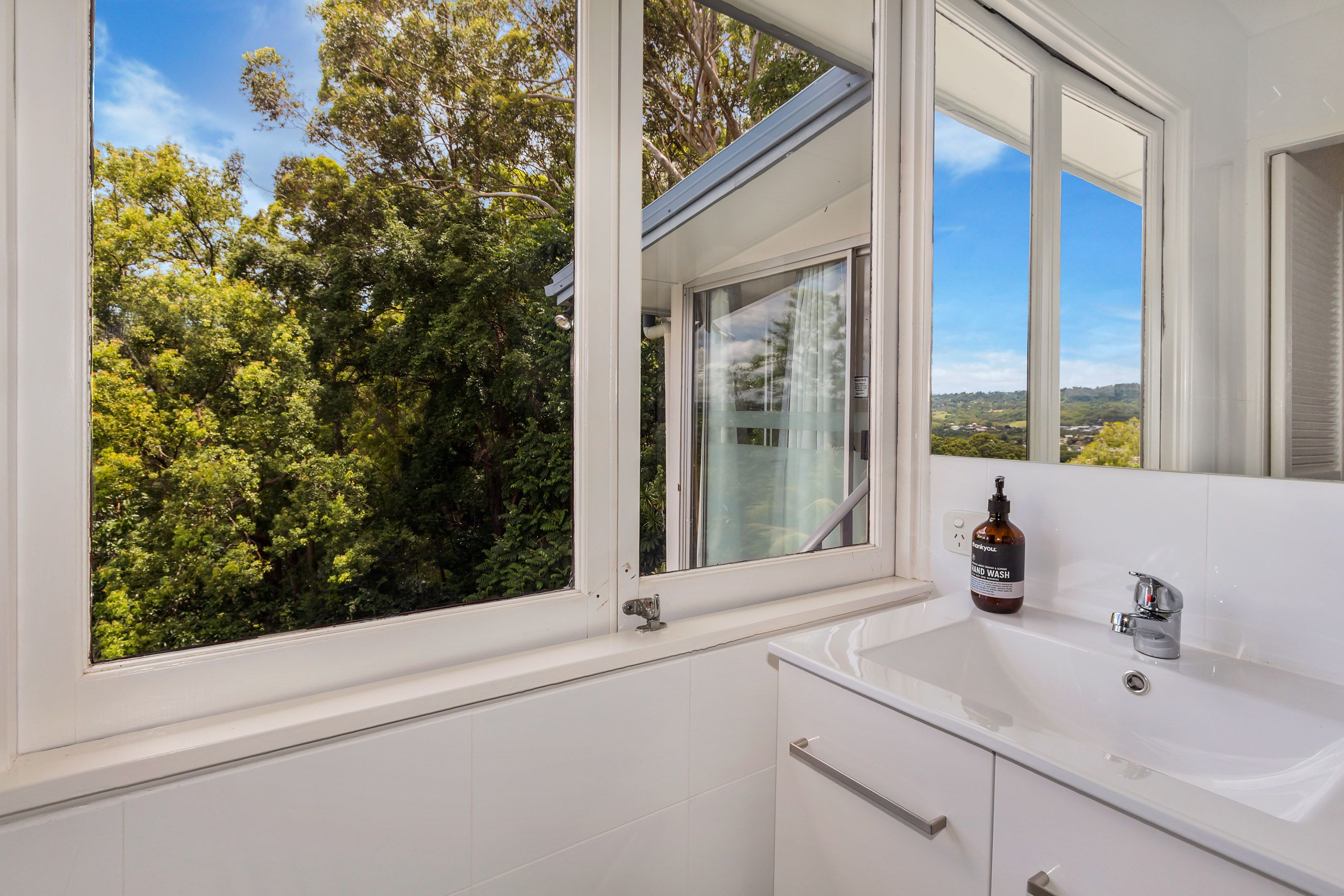 2 Erbacher Road, Nambour, QLD 4560