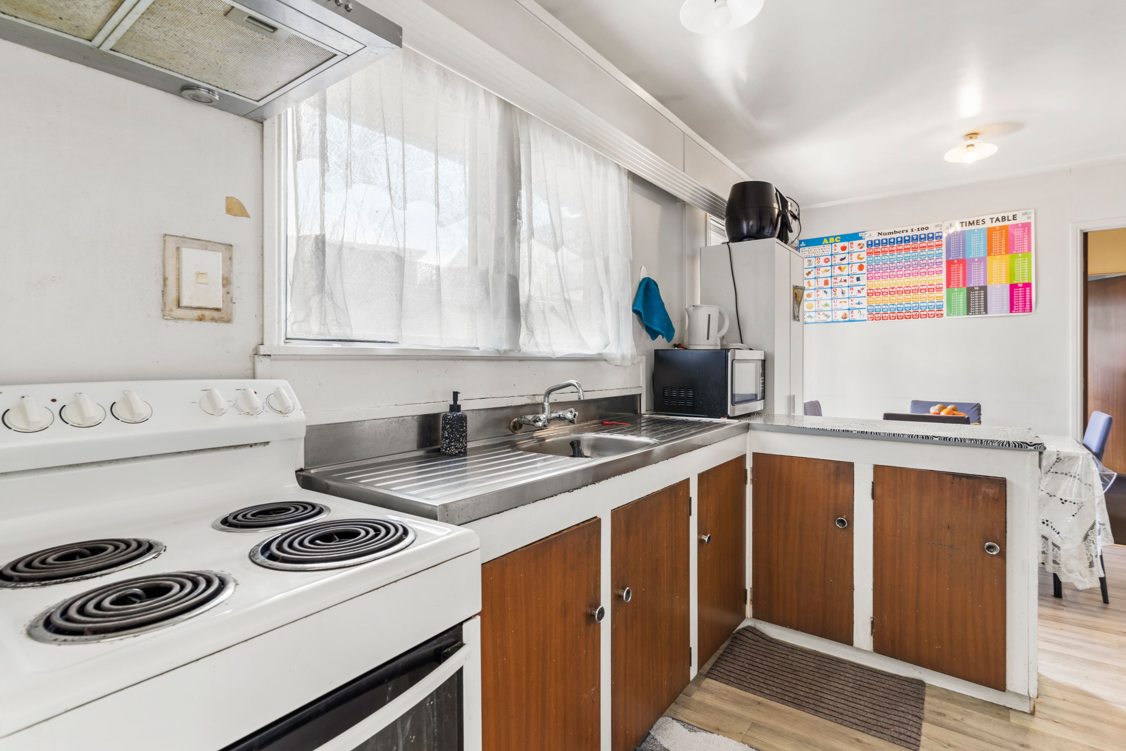 5/52 Wallace Road, Papatoetoe, Manukau City