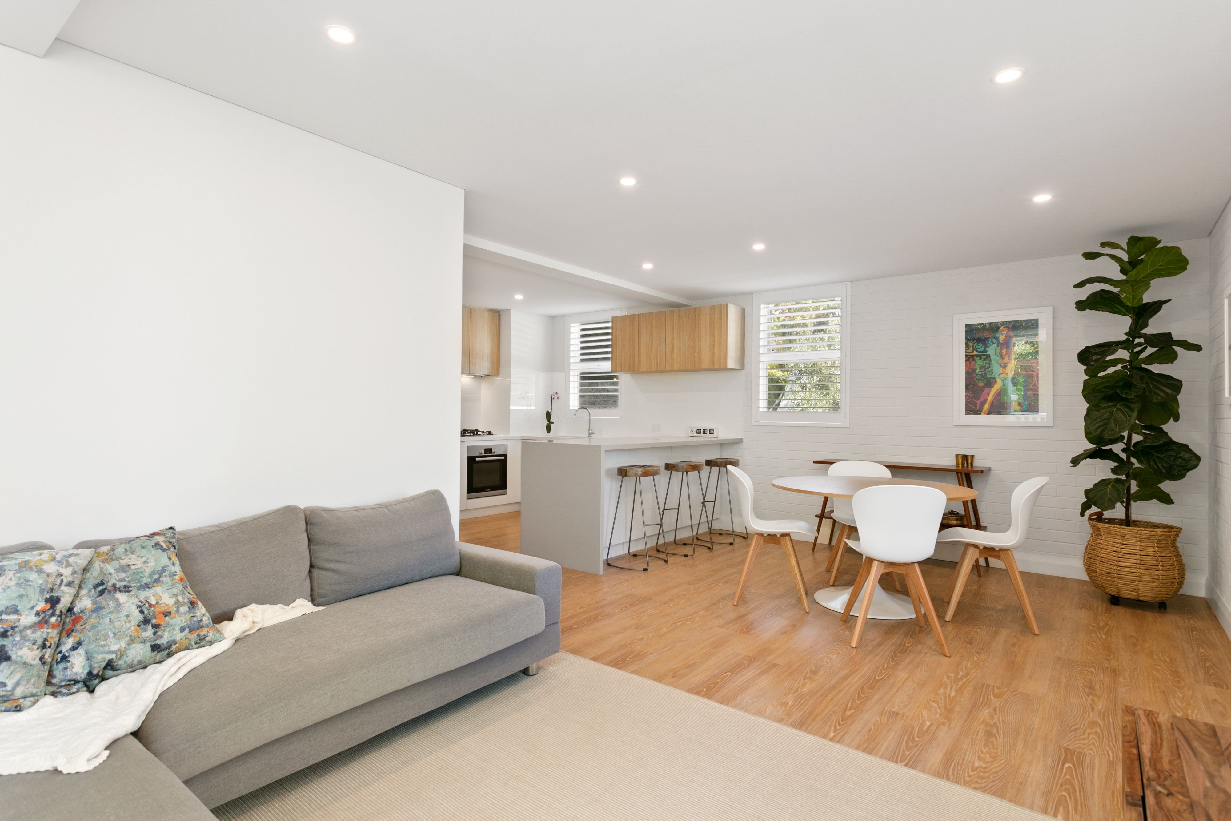 1/1 De Bernales Walk, Cottesloe, WA 6011