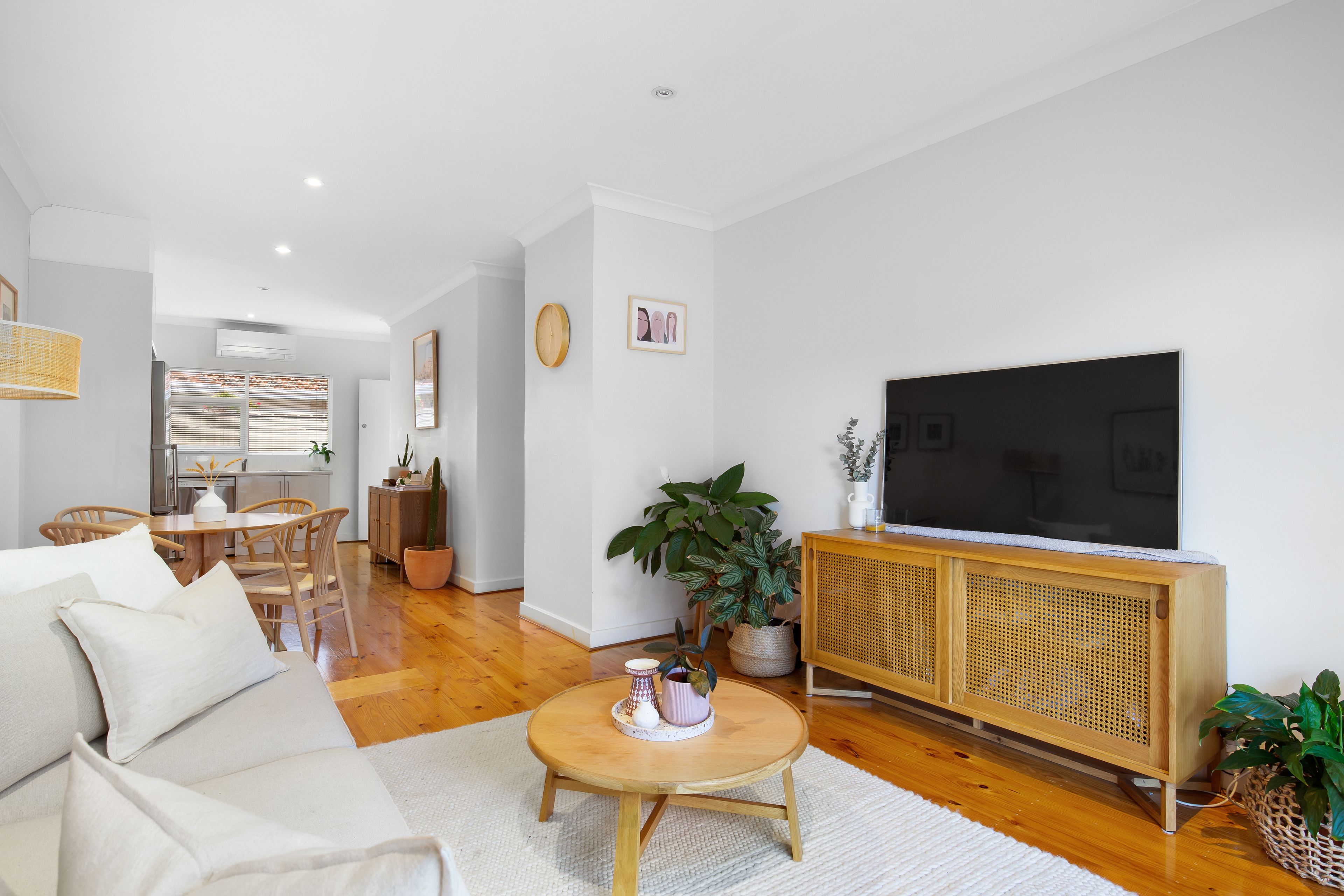 3/30 Dunbar Terrace — photo 7 of 15