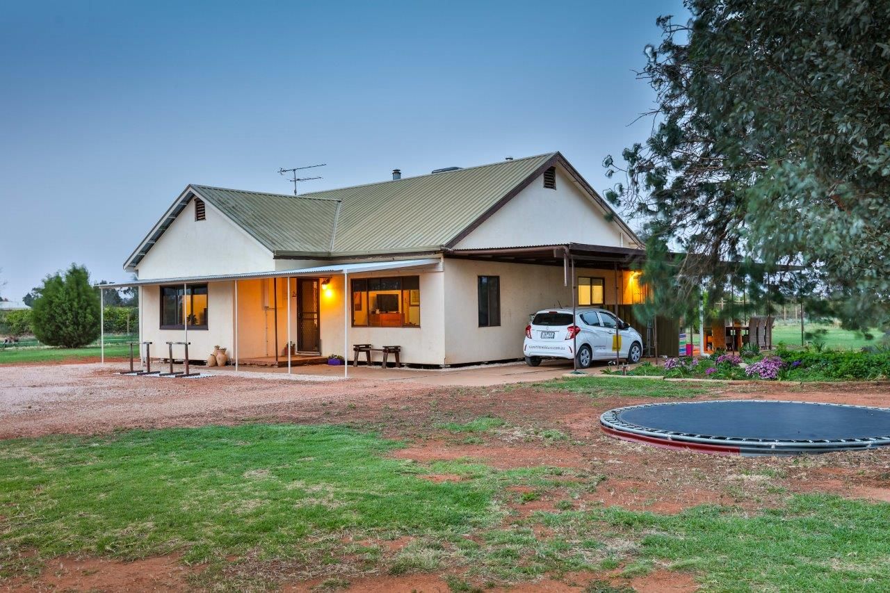 30 Rodwells Road, Birdwoodton, VIC 3505