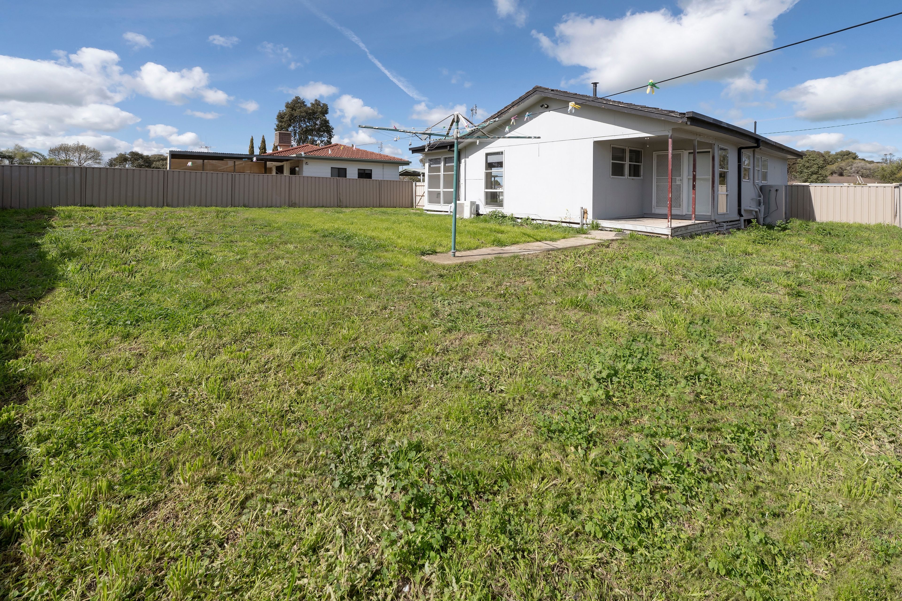 1 Dowling Court — photo 10 of 12