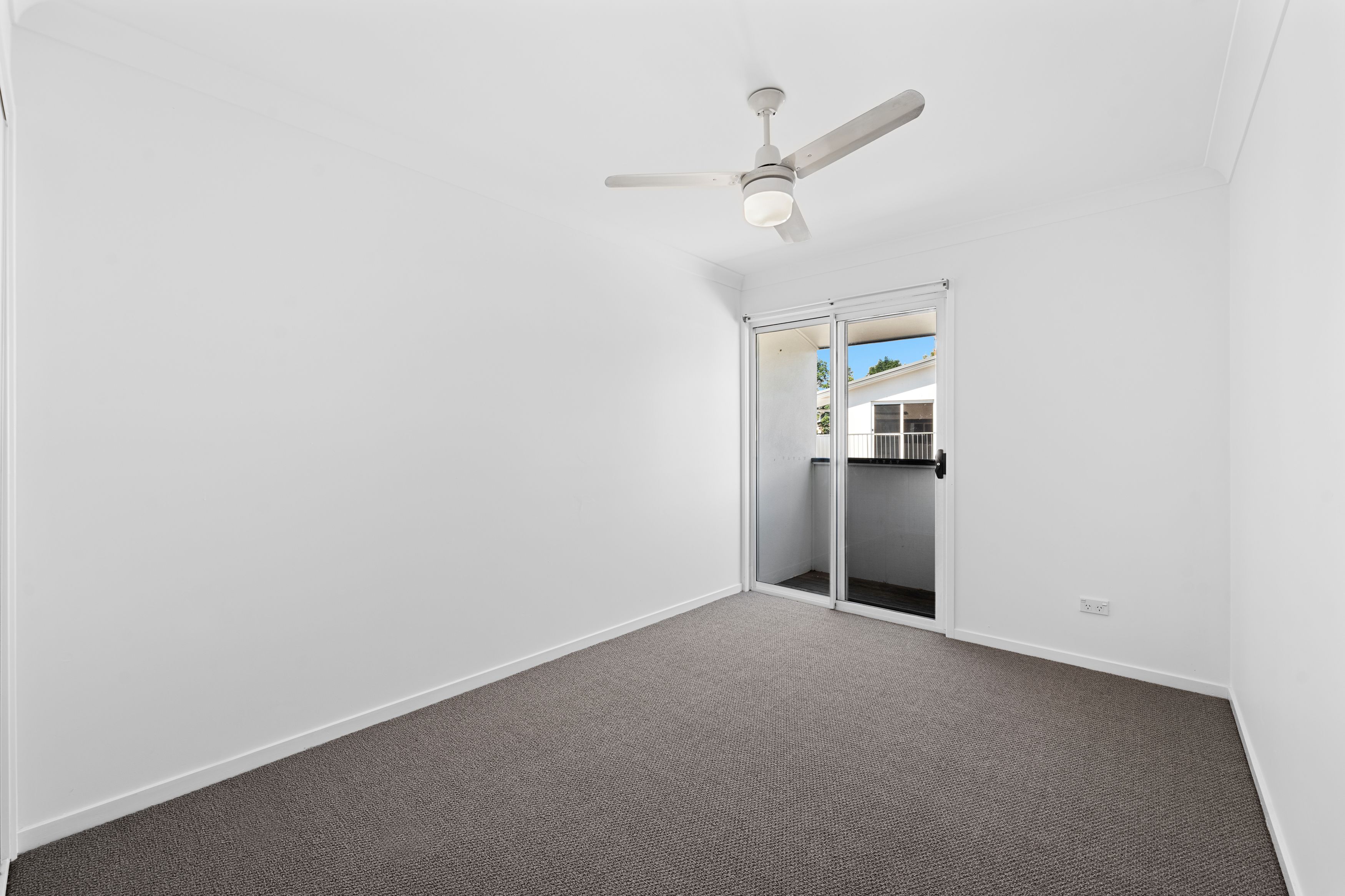 8/57 Shayne Avenue — photo 11 of 20