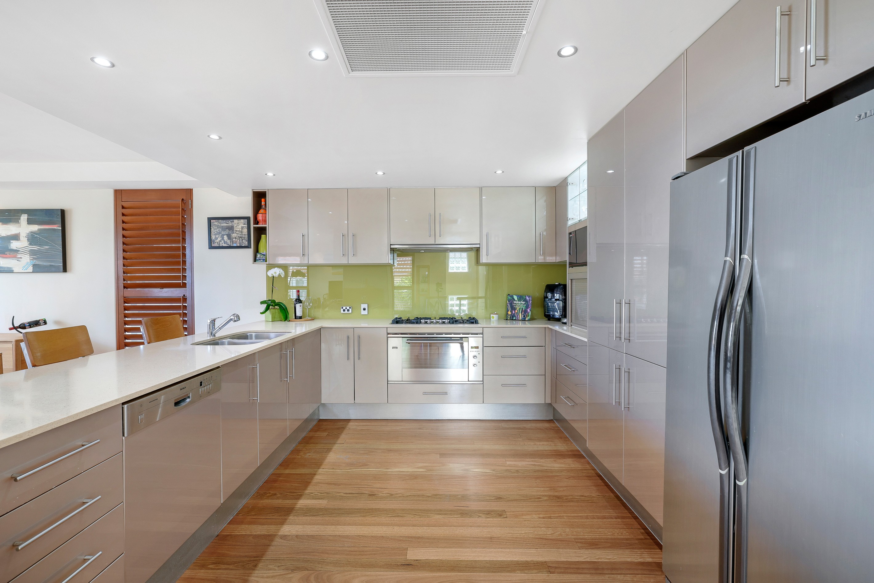 2/126 Albatross Avenue, Mermaid Beach, QLD 4218