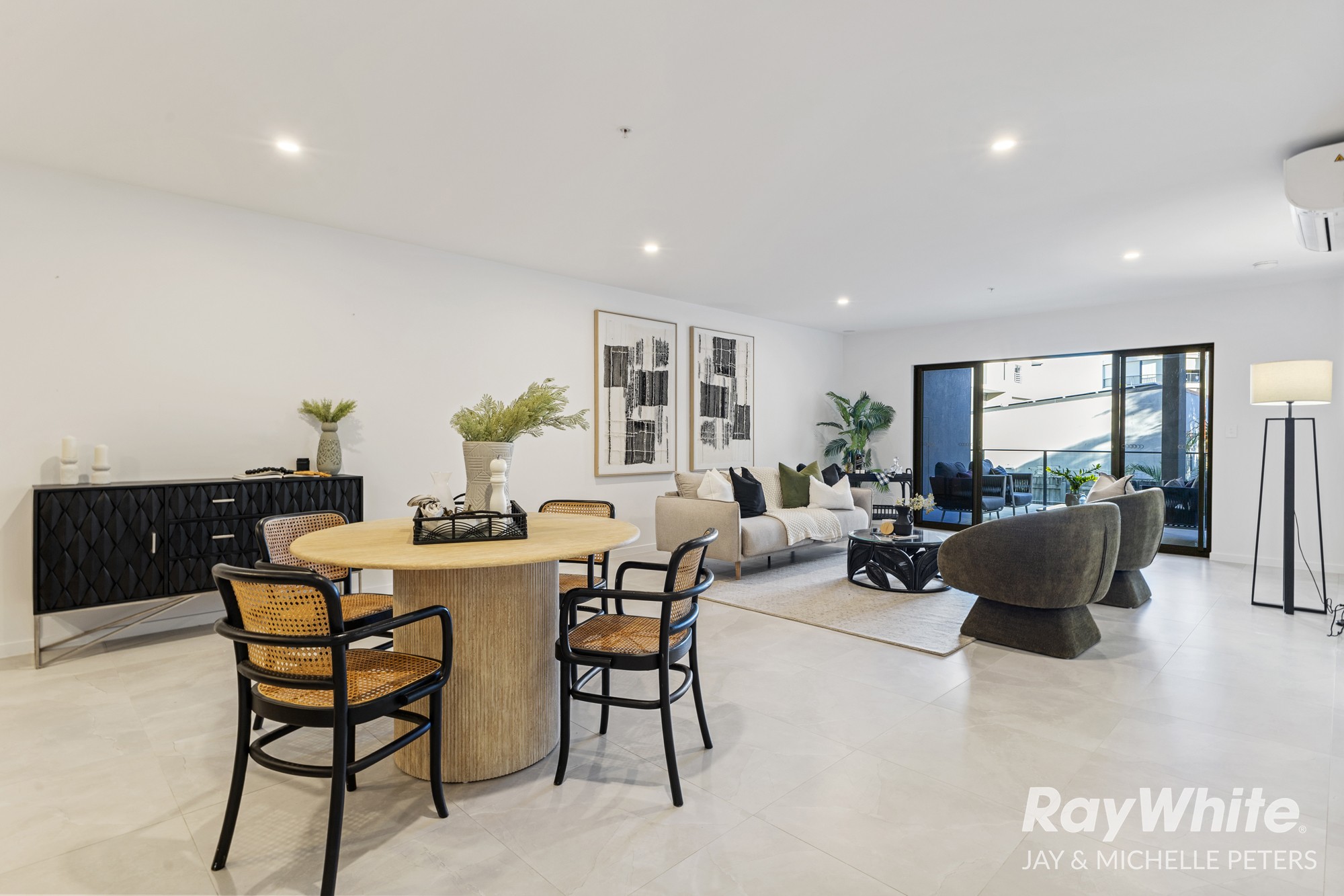 8/174-176 Mein Street, Scarborough, QLD 4020