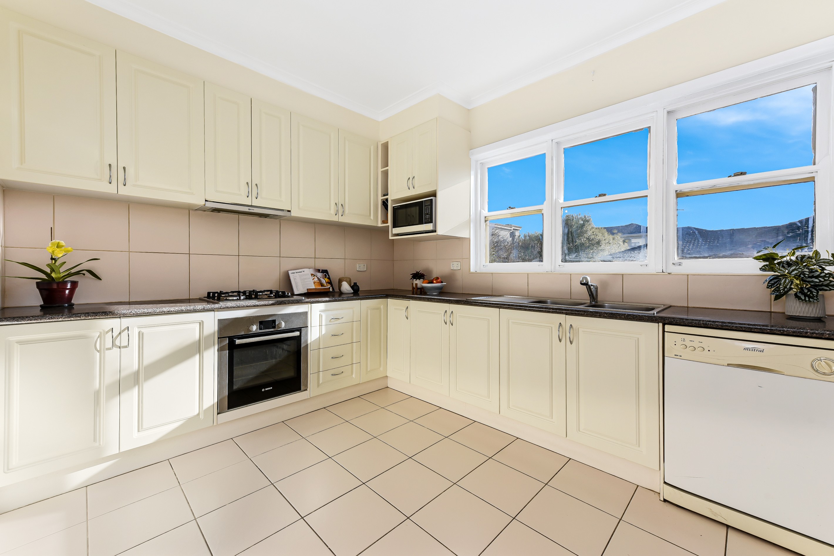 1/13 Ian Grove, Mount Waverley, VIC 3149