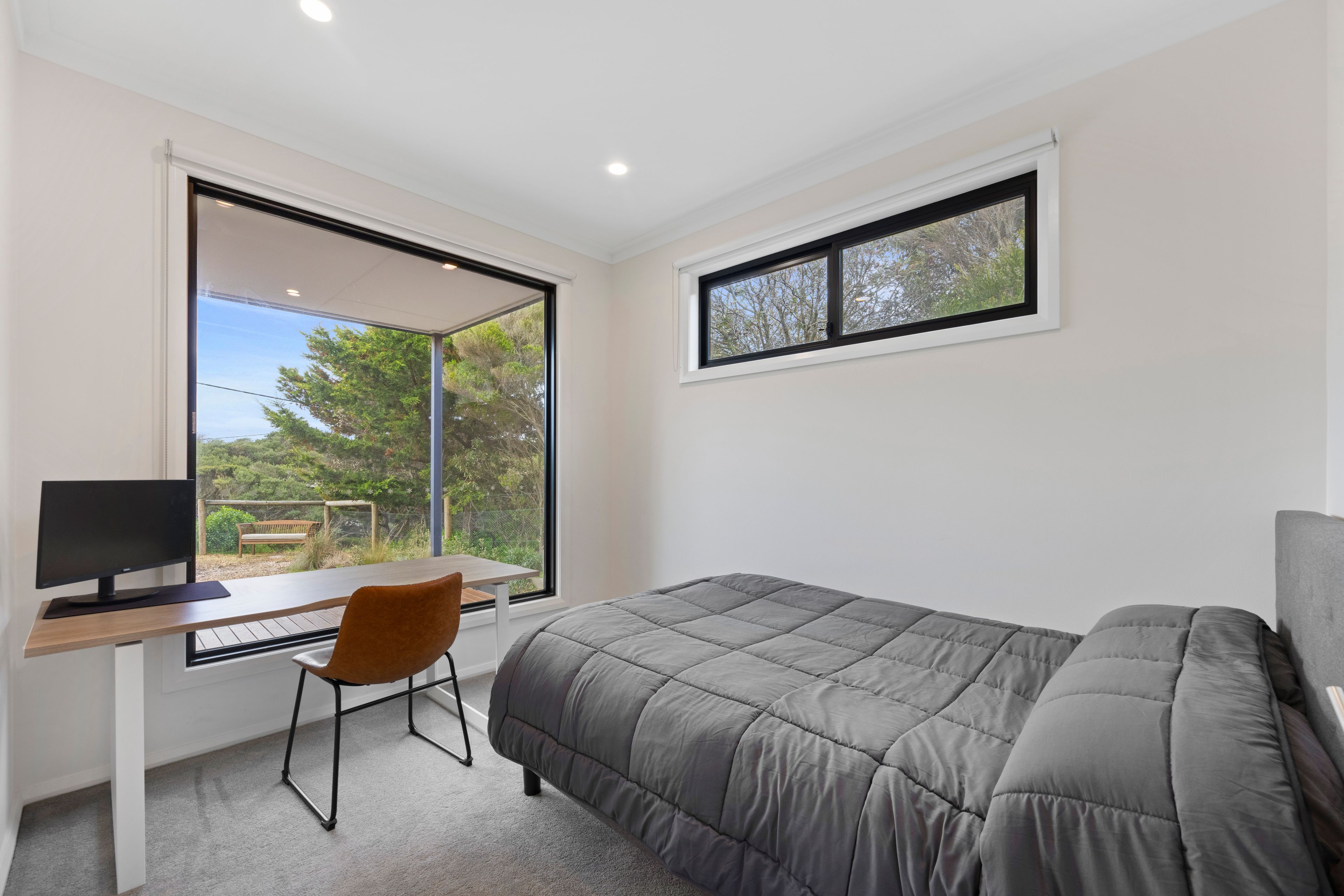 55 Bradley Avenue — photo 14 of 19