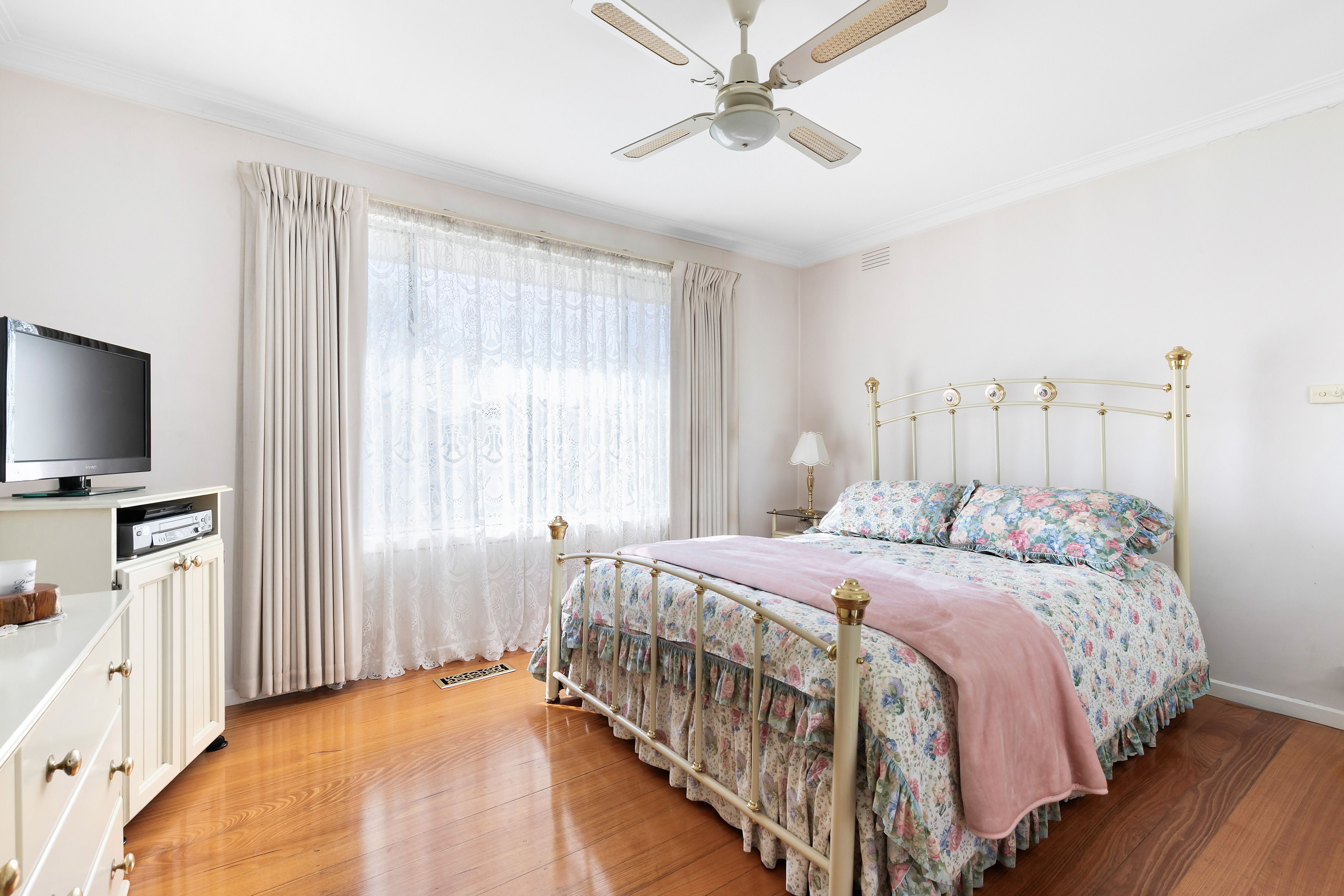 11 Claremont Street — photo 8 of 18
