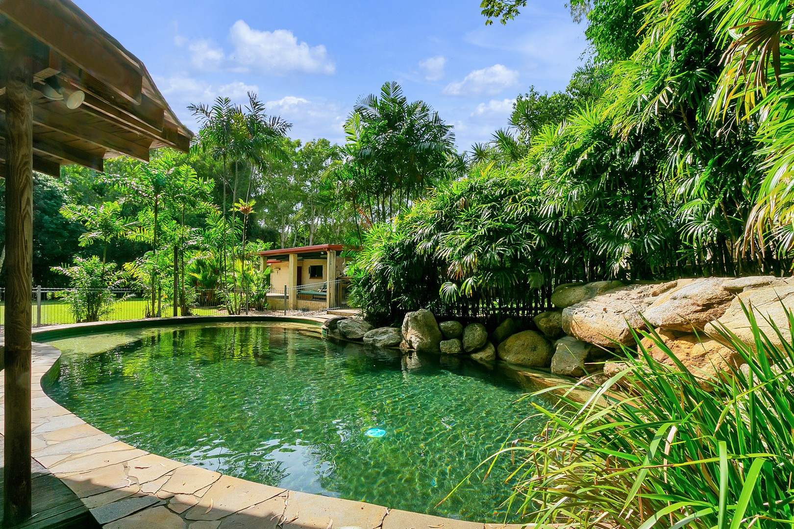 5-7 Maori Close, Clifton Beach, QLD 4879