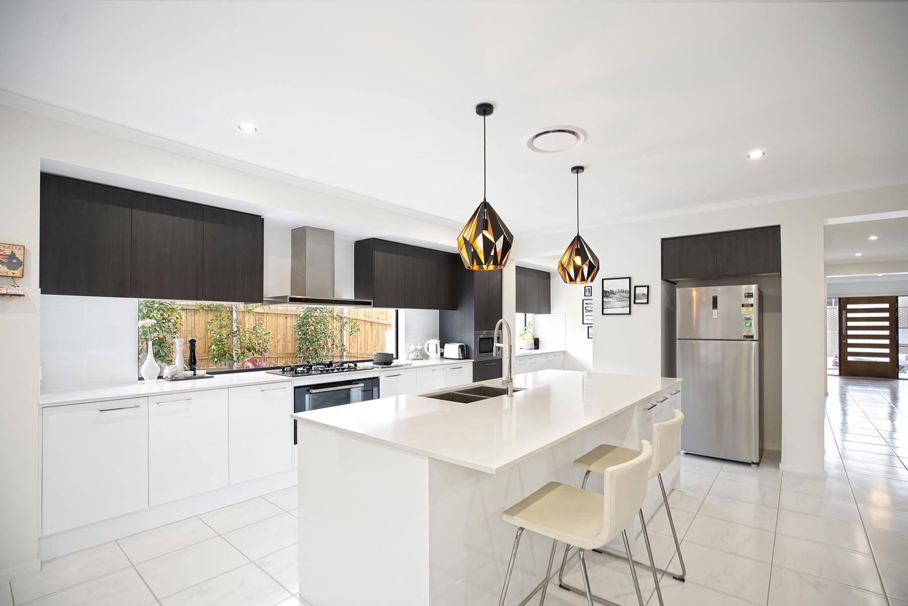1 Shale Hill Drive, Glenmore Park, NSW 2745