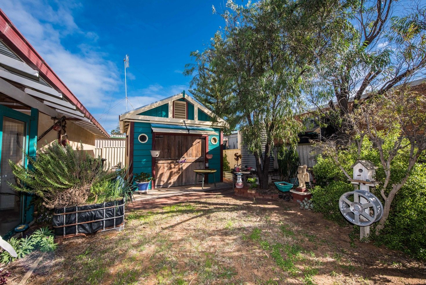 10 Peterwangey Place, Port Denison, WA 6525