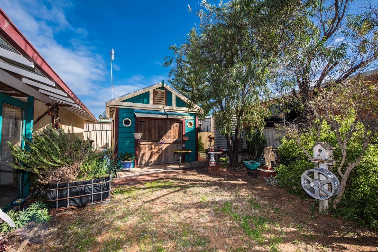 10 Peterwangey Place, Port Denison, WA 6525