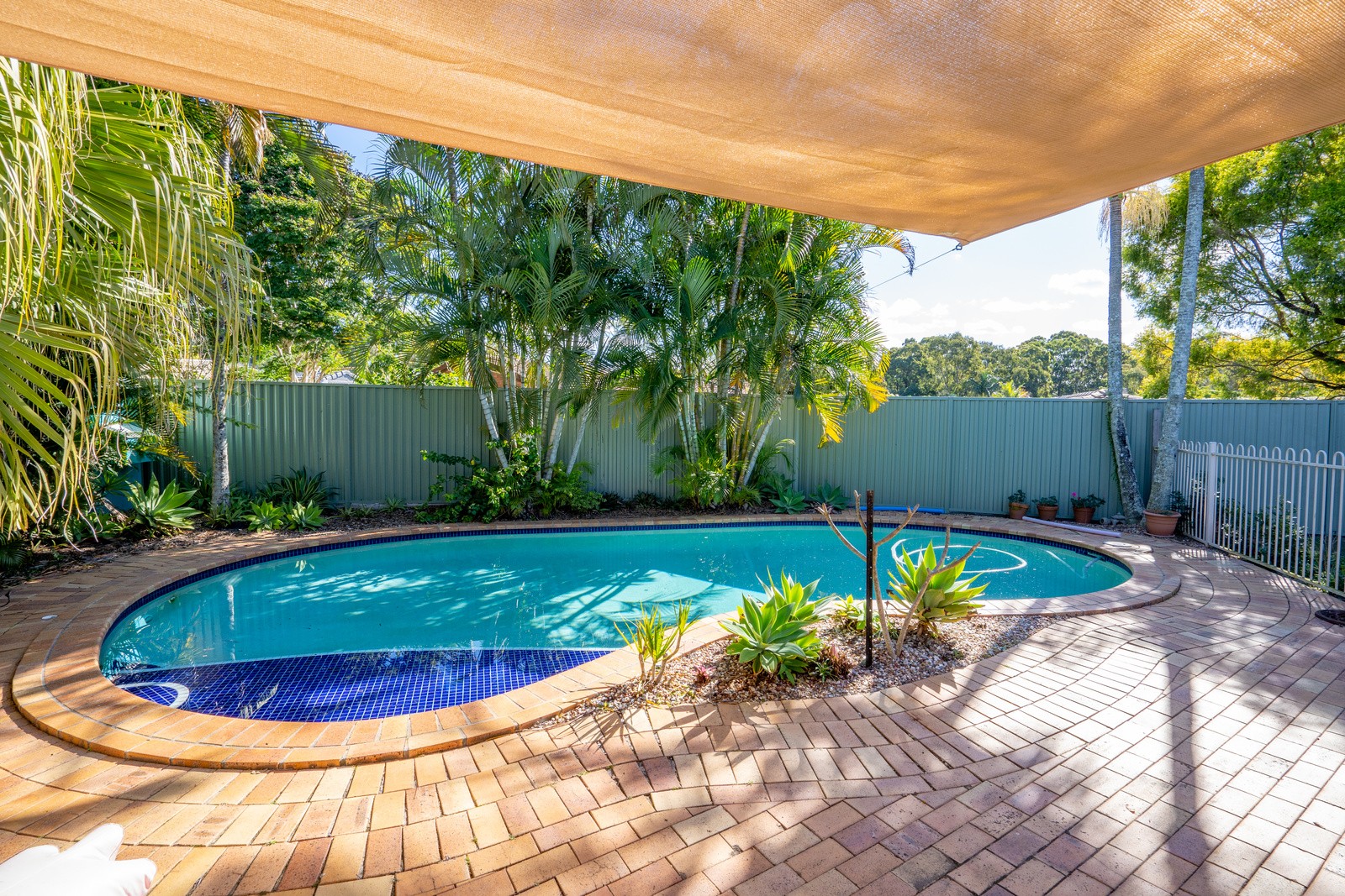 11 Burcott Court, Carrara, QLD 4211