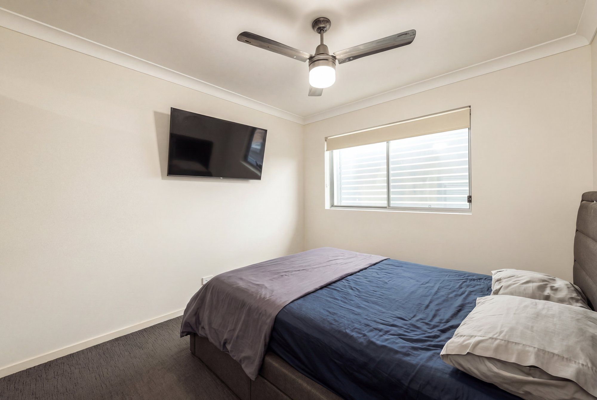 3/5 Springwood Street — photo 7 of 12