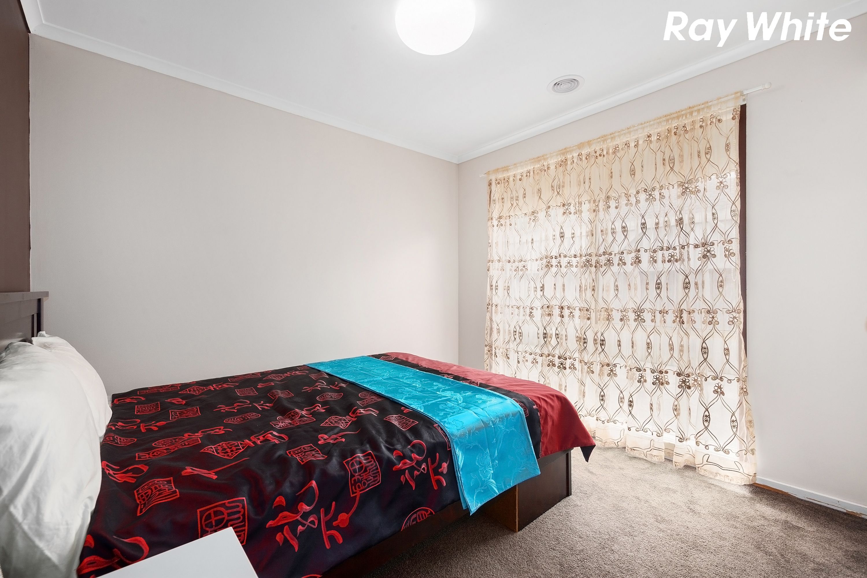 8 Claire Close — photo 15 of 27