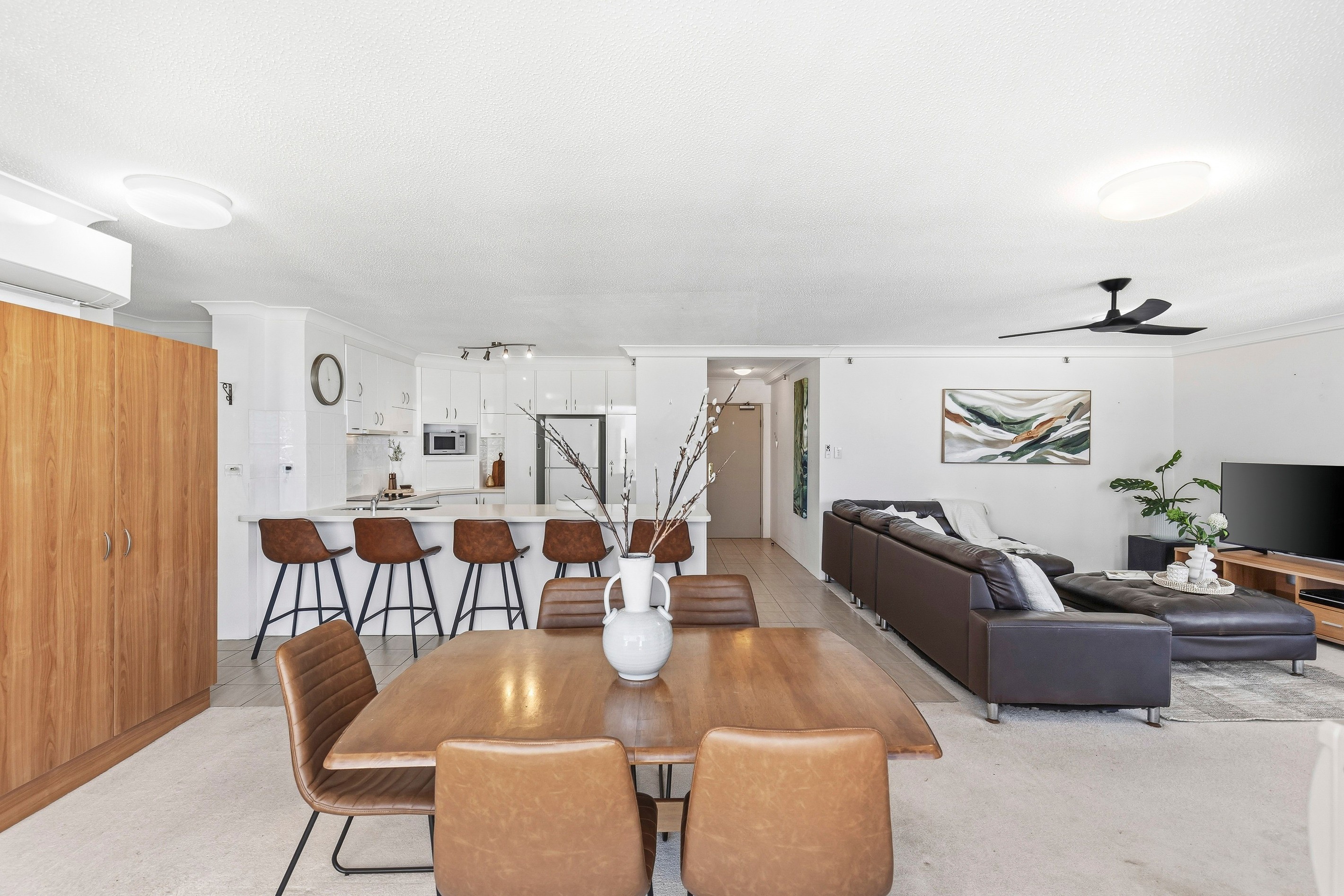 18E/1 Albert Avenue, Broadbeach, QLD 4218