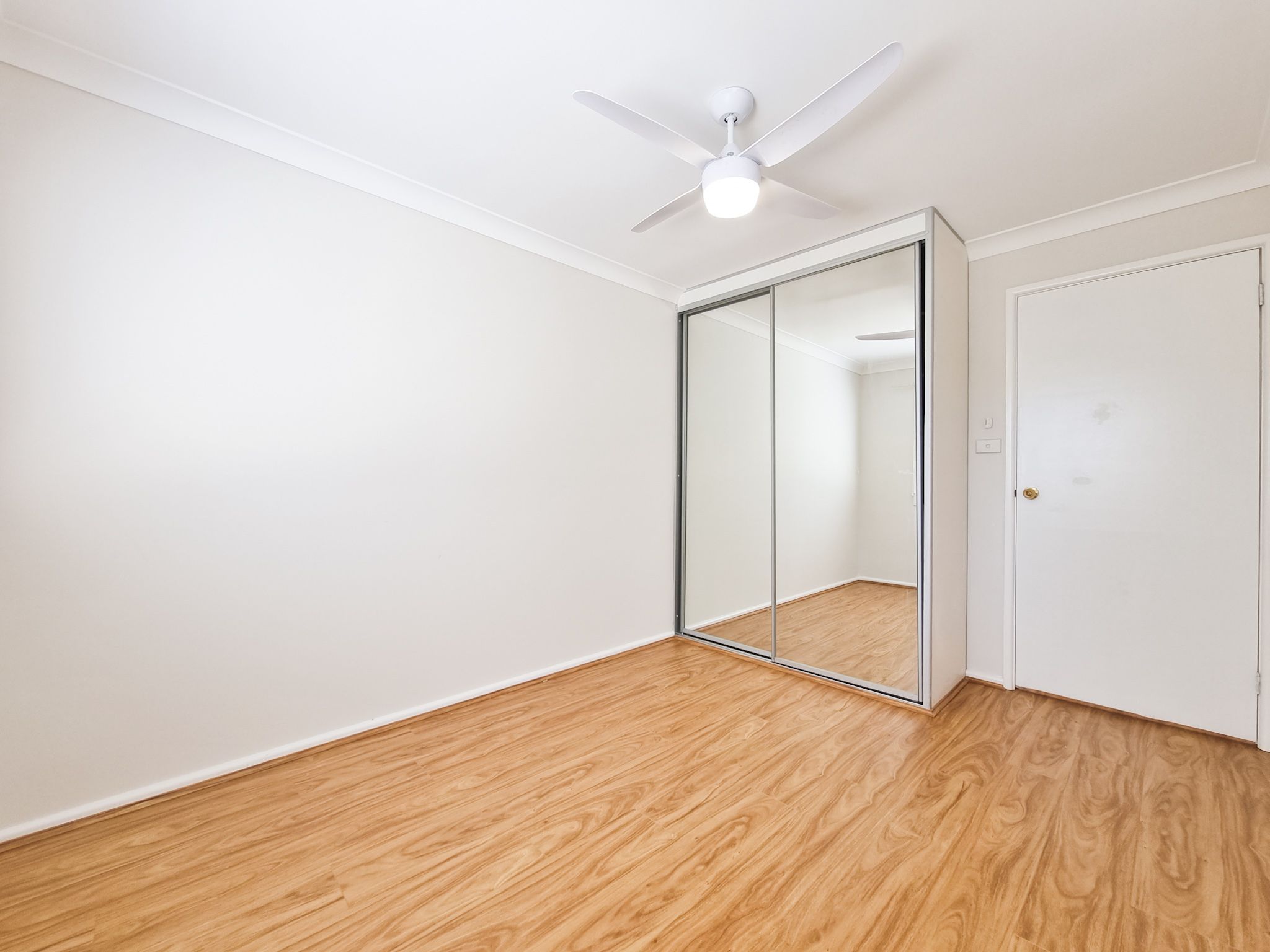 34 Lilian Street — photo 10 of 13