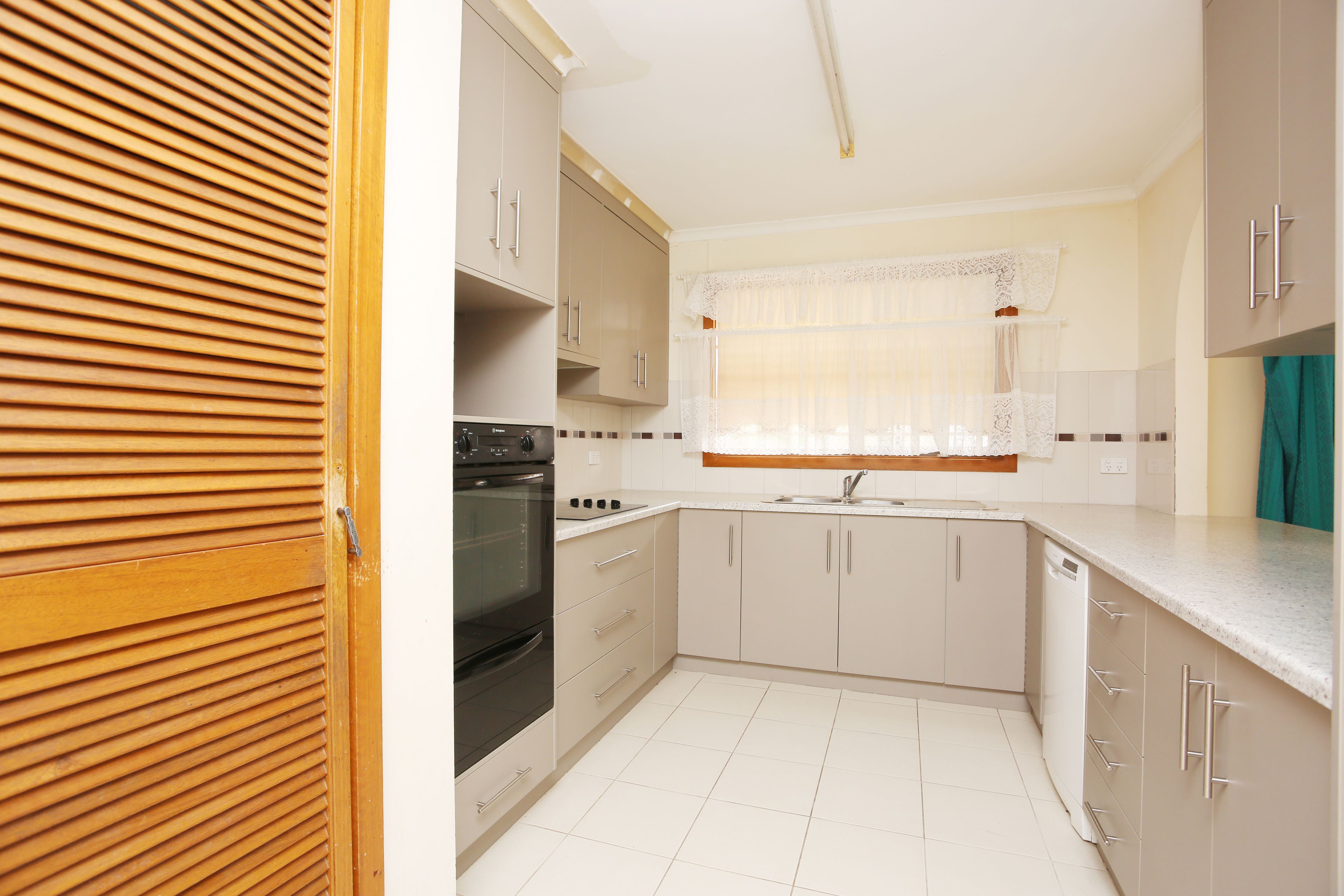27 Walsh Street, Balaklava, SA 5461