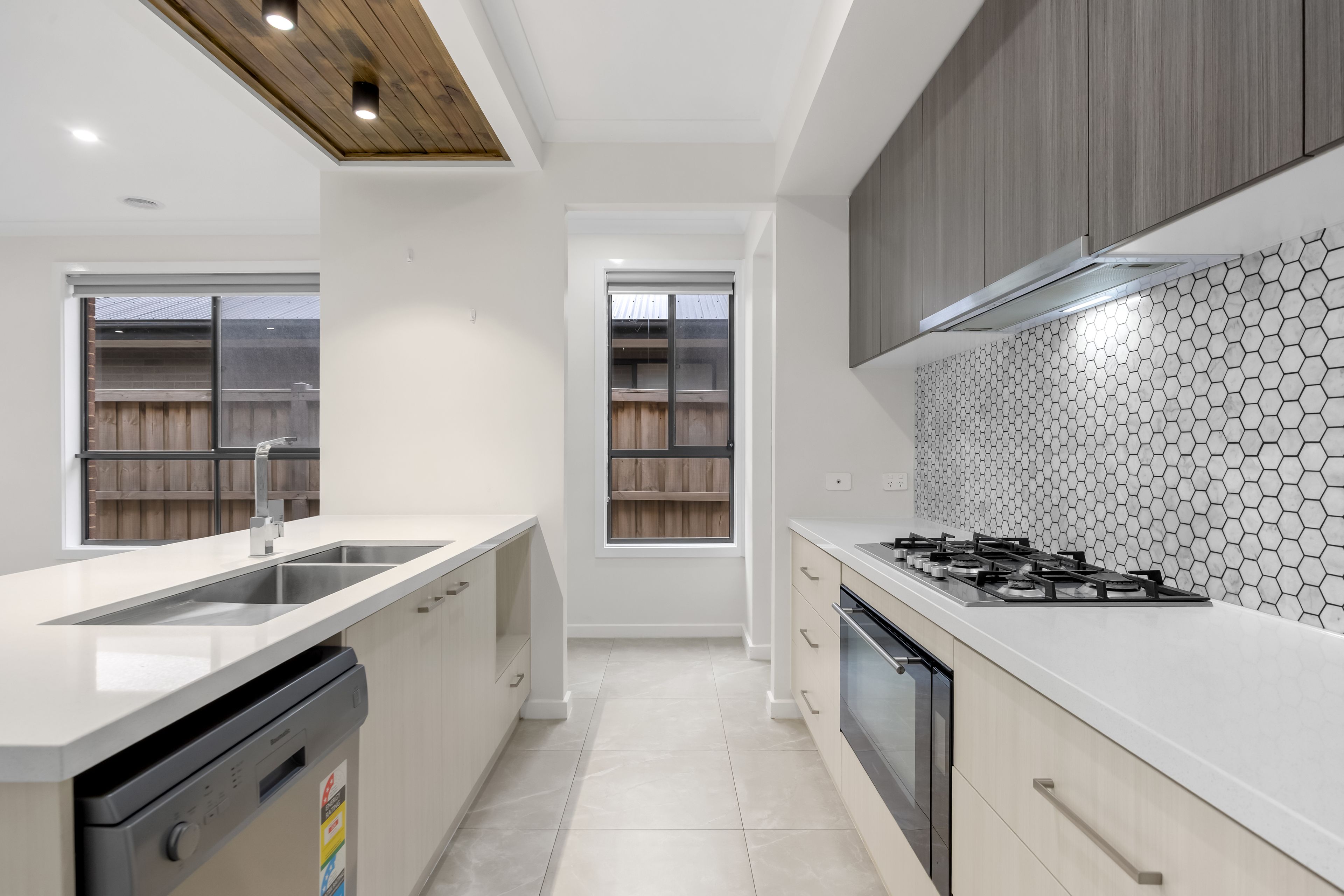 7 Grassy Street — photo 4 of 24