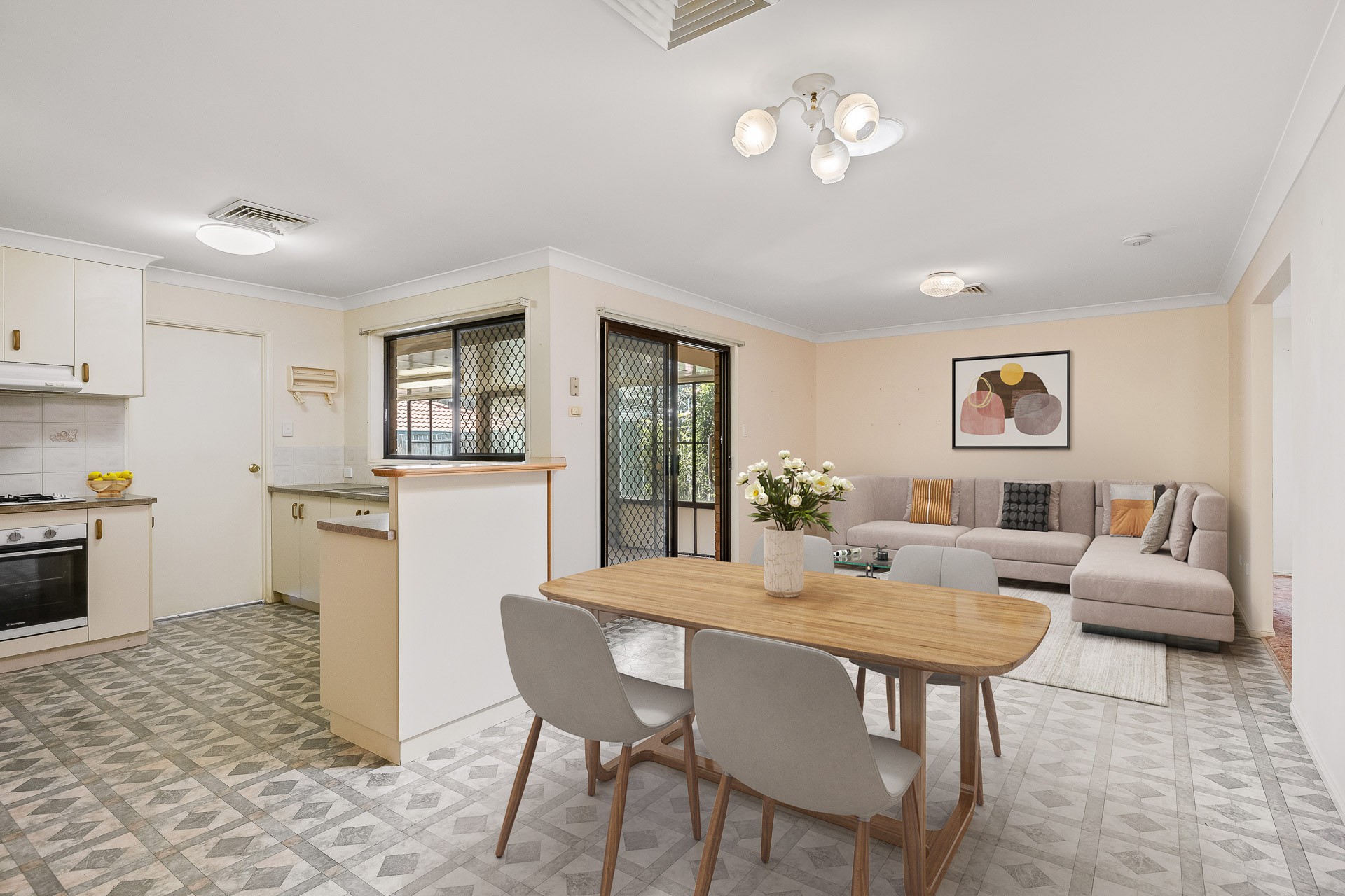 2 Annie Close, Kearneys Spring, QLD 4350