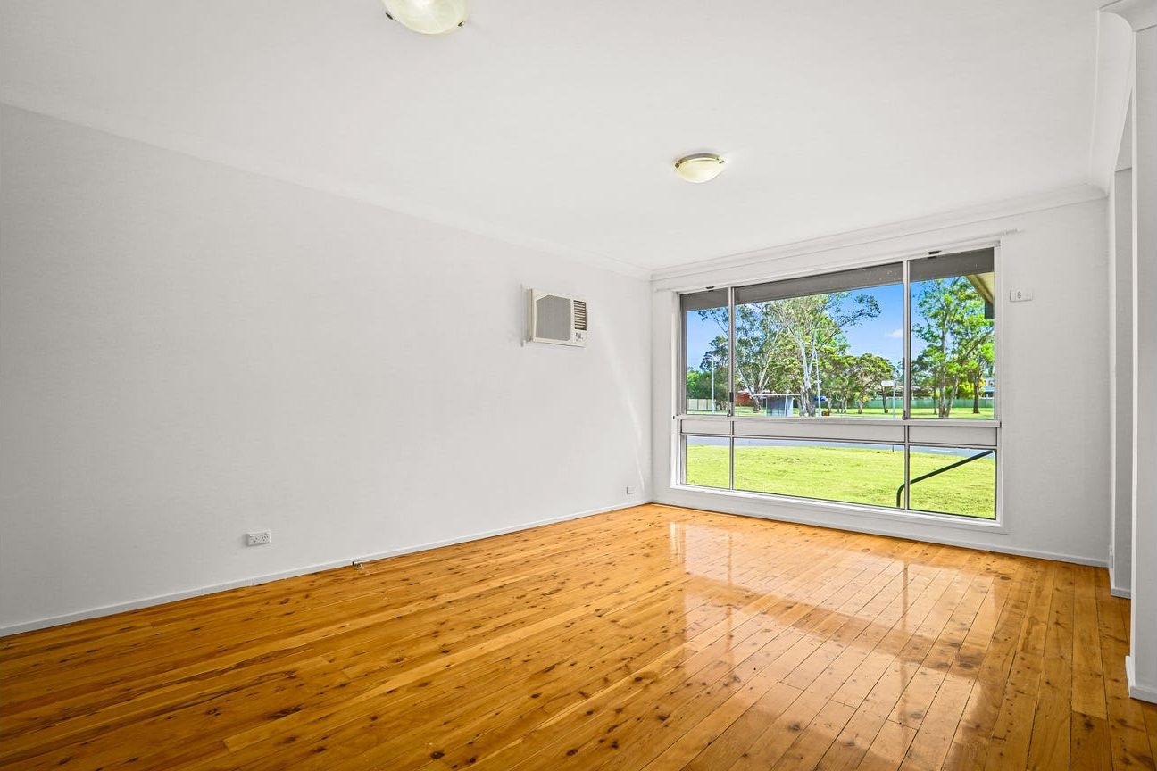 11 Hoyle Drive, Dean Park, NSW 2761