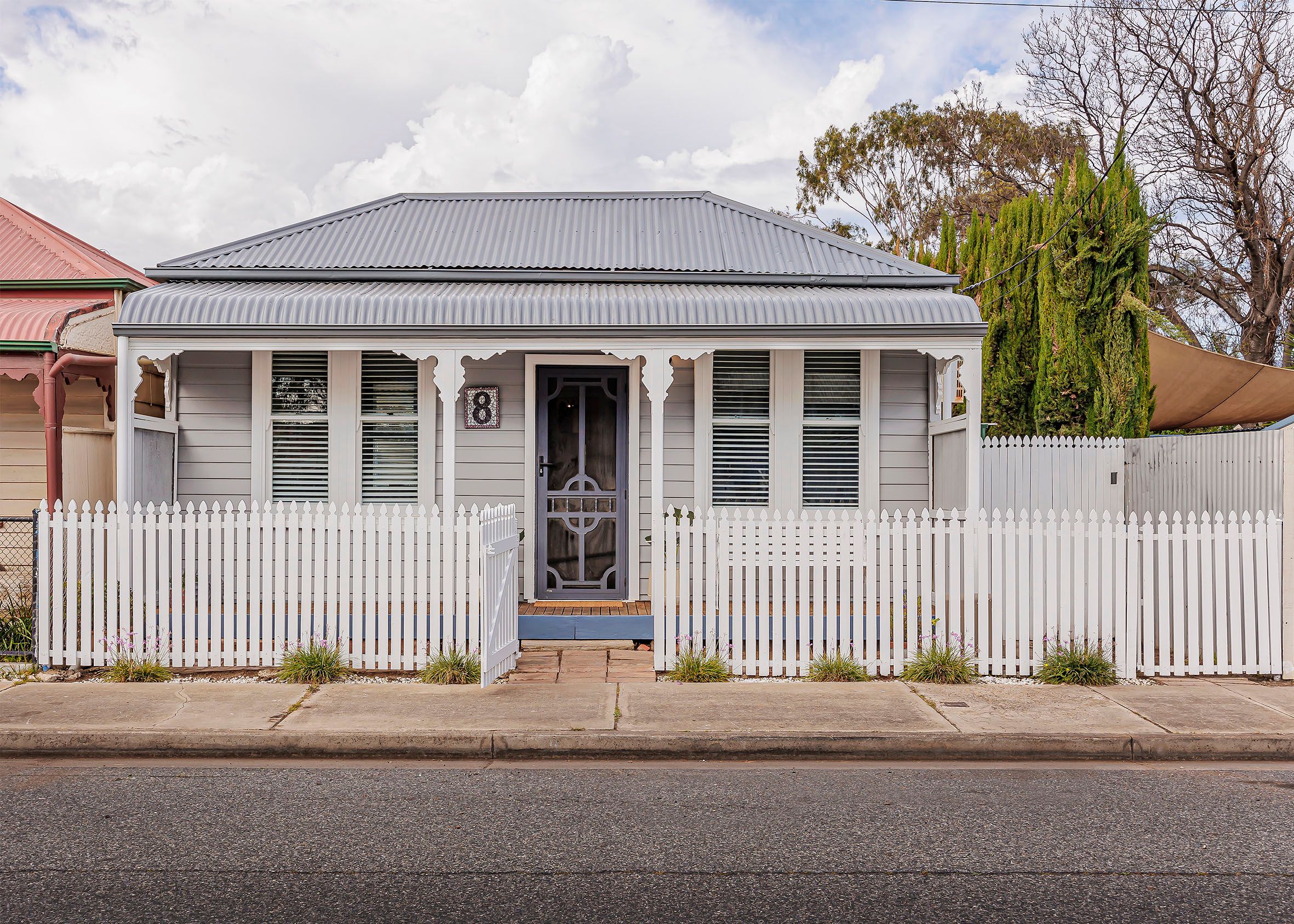 8 Sutherland Street, Glanville SA 5015