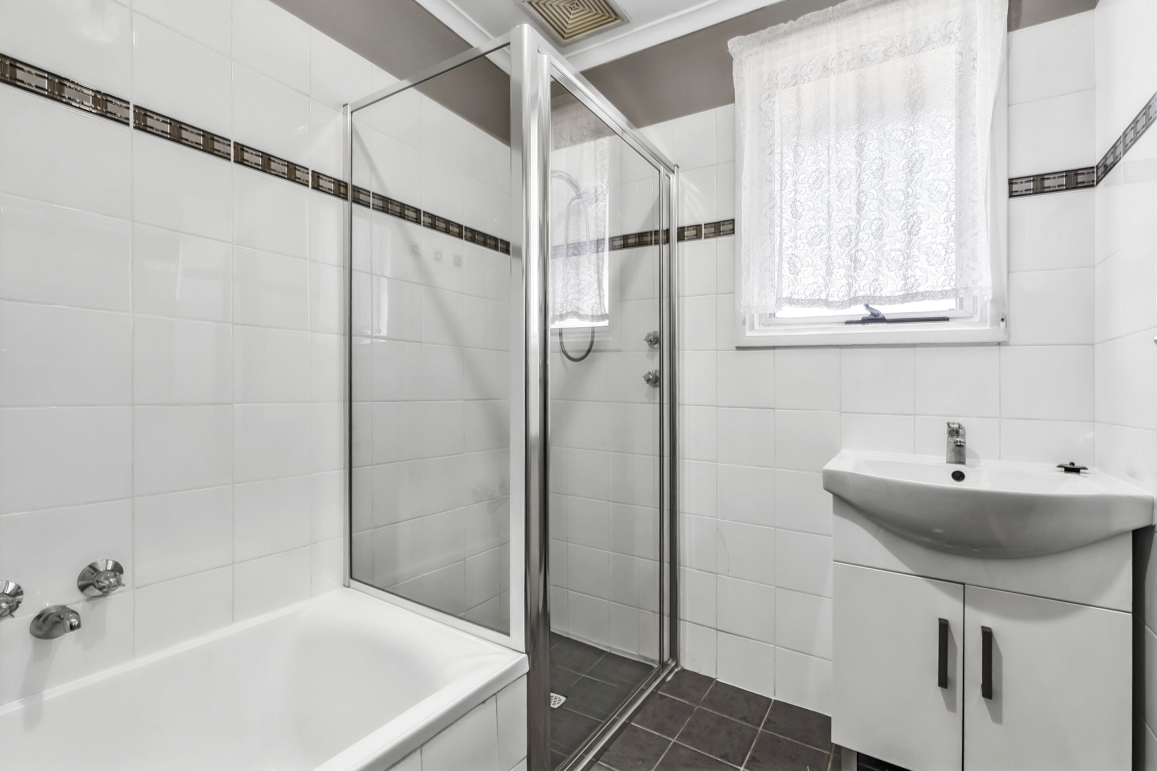 6 Morant Avenue — photo 5 of 10