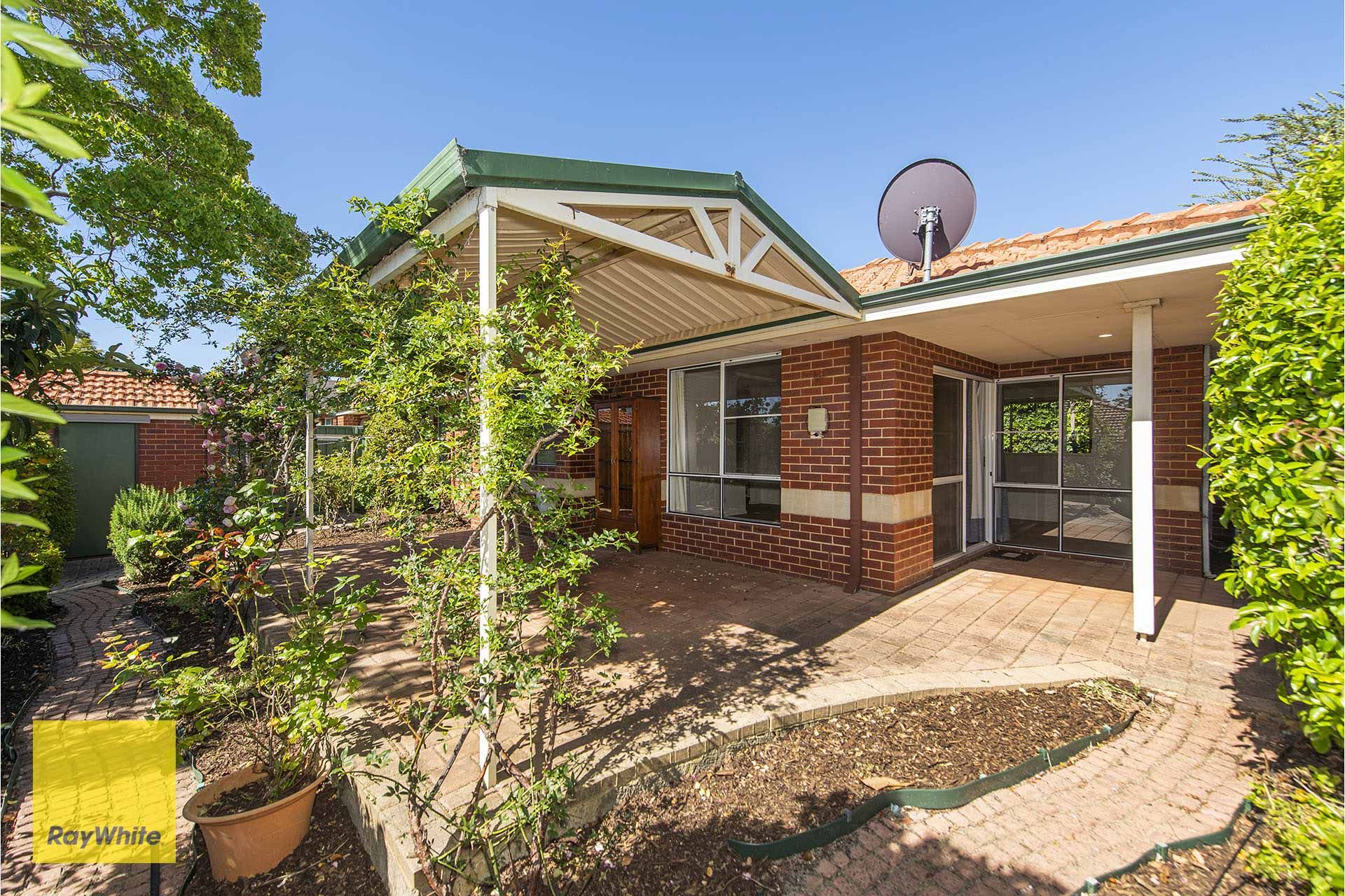 31 Railway Road, Kalamunda WA 6076