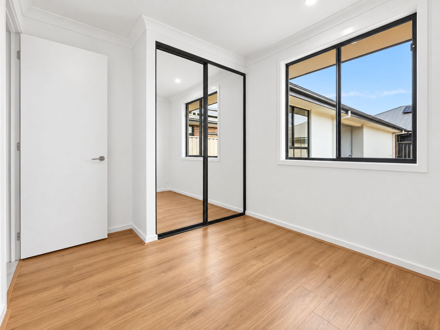 16 Horsnell Way — photo 11 of 19