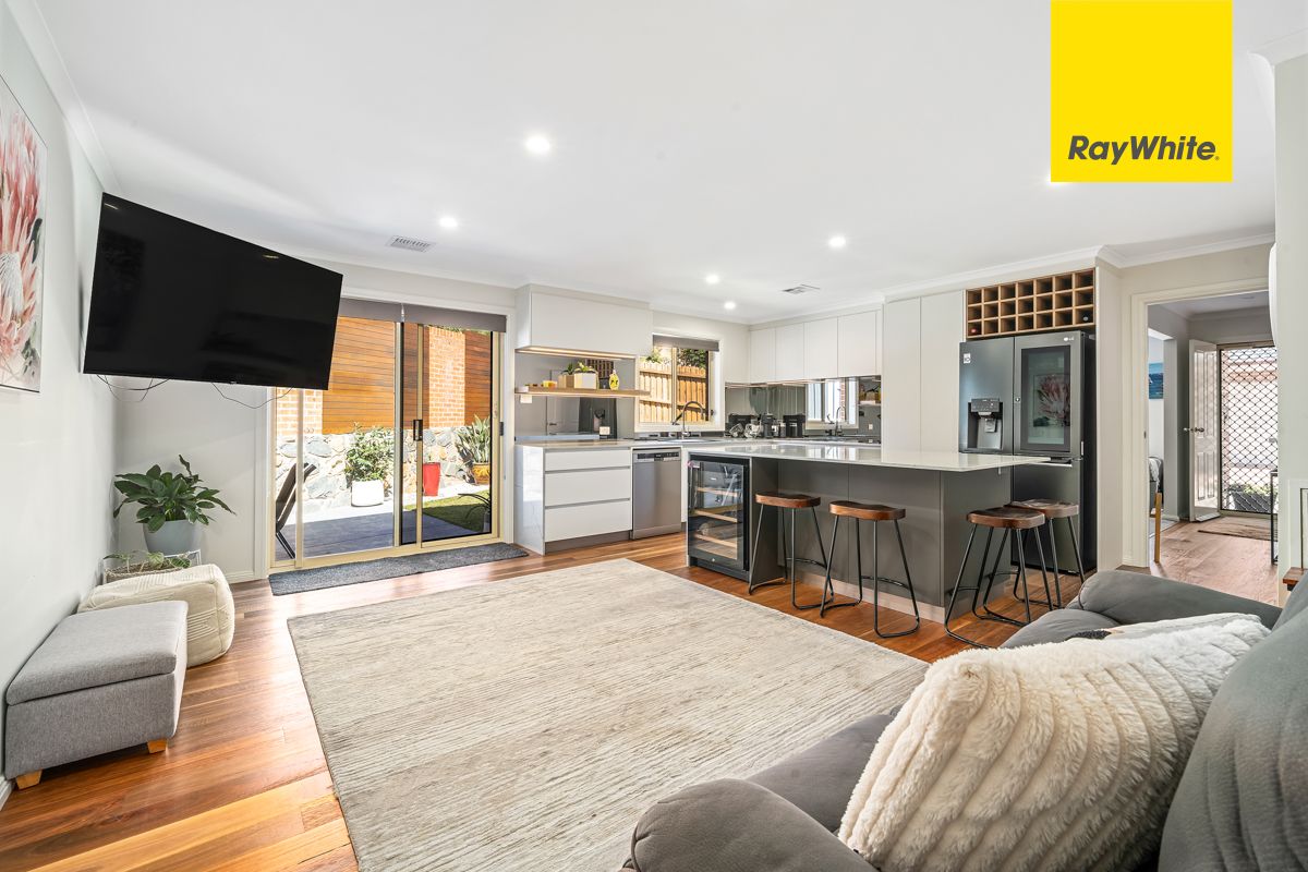 9/7 Justice Place, Gordon, ACT 2906