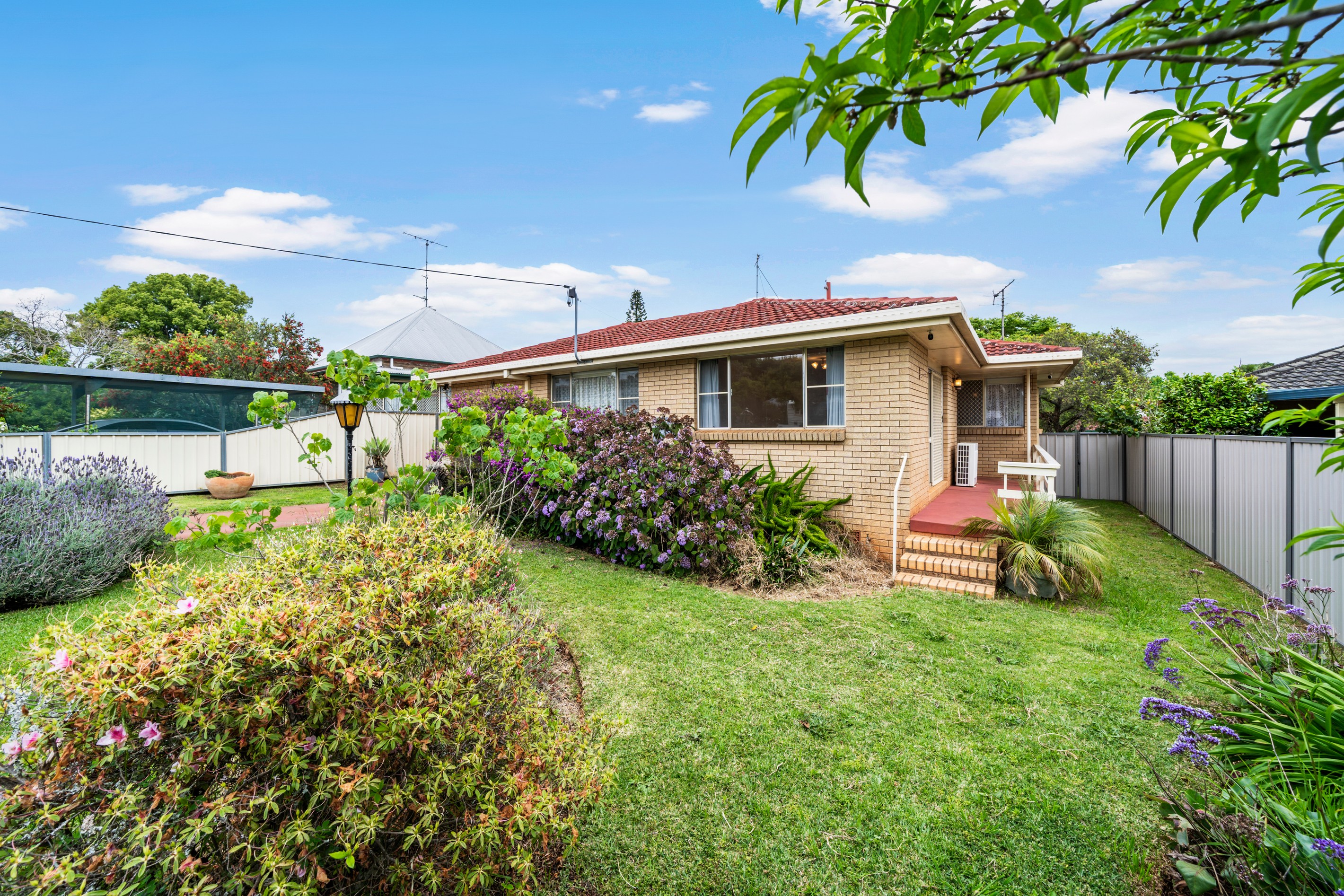 45 Gordon Avenue, Newtown, QLD 4350