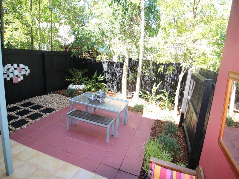 4/34 Warren Street, St Lucia, QLD 4067