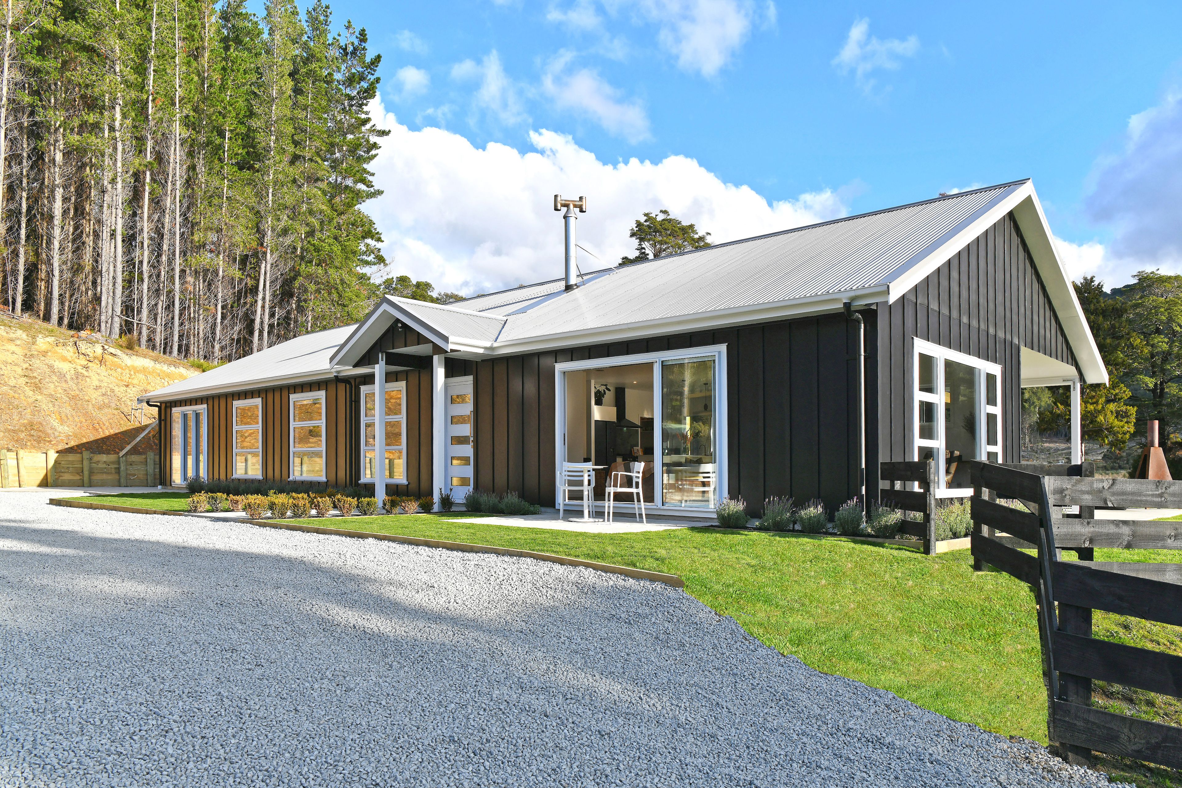 419B Katherine Mansfield Drive, Whitemans Valley, Upper Hutt City