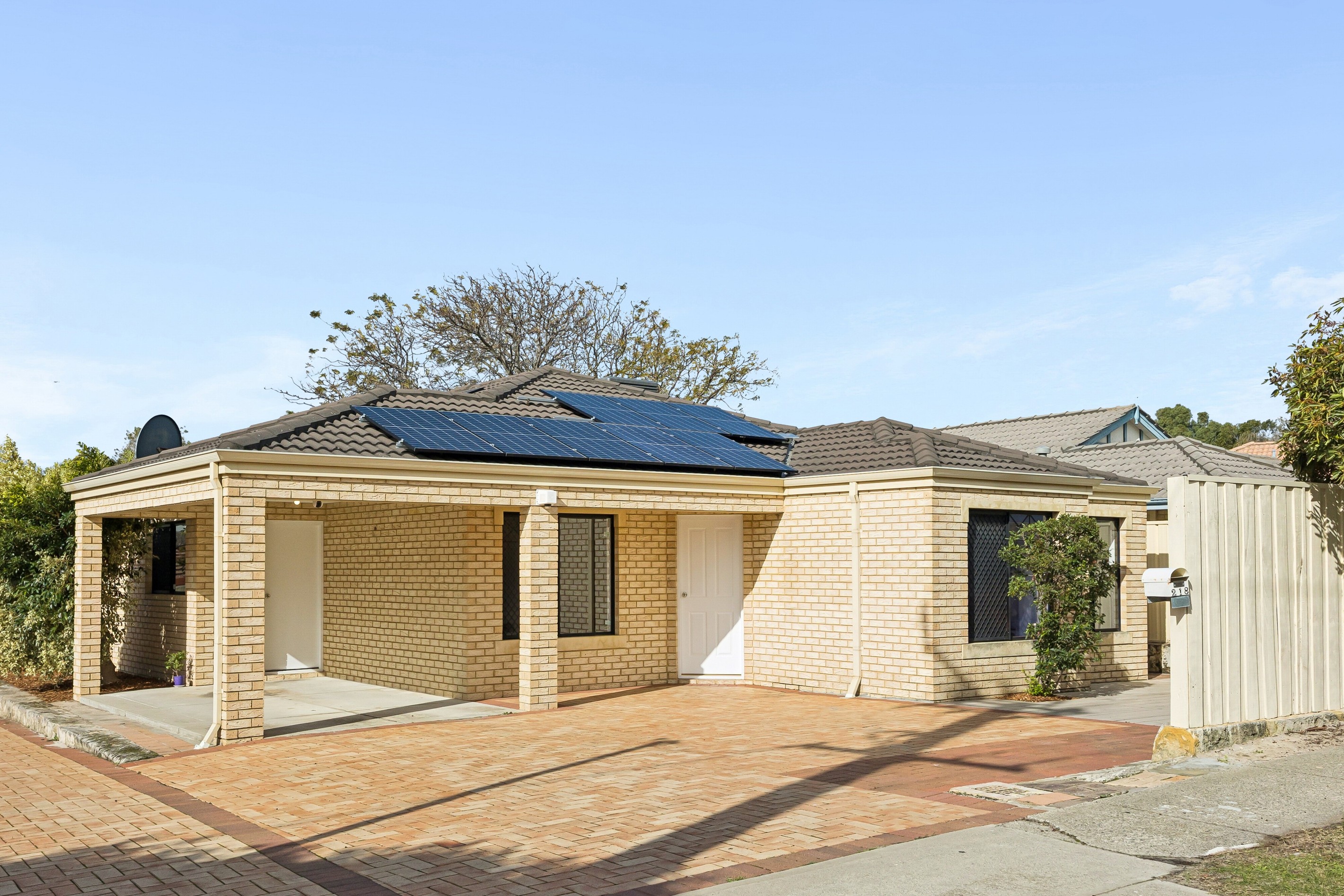 218 Hill View Terrace, Bentley, WA 6102