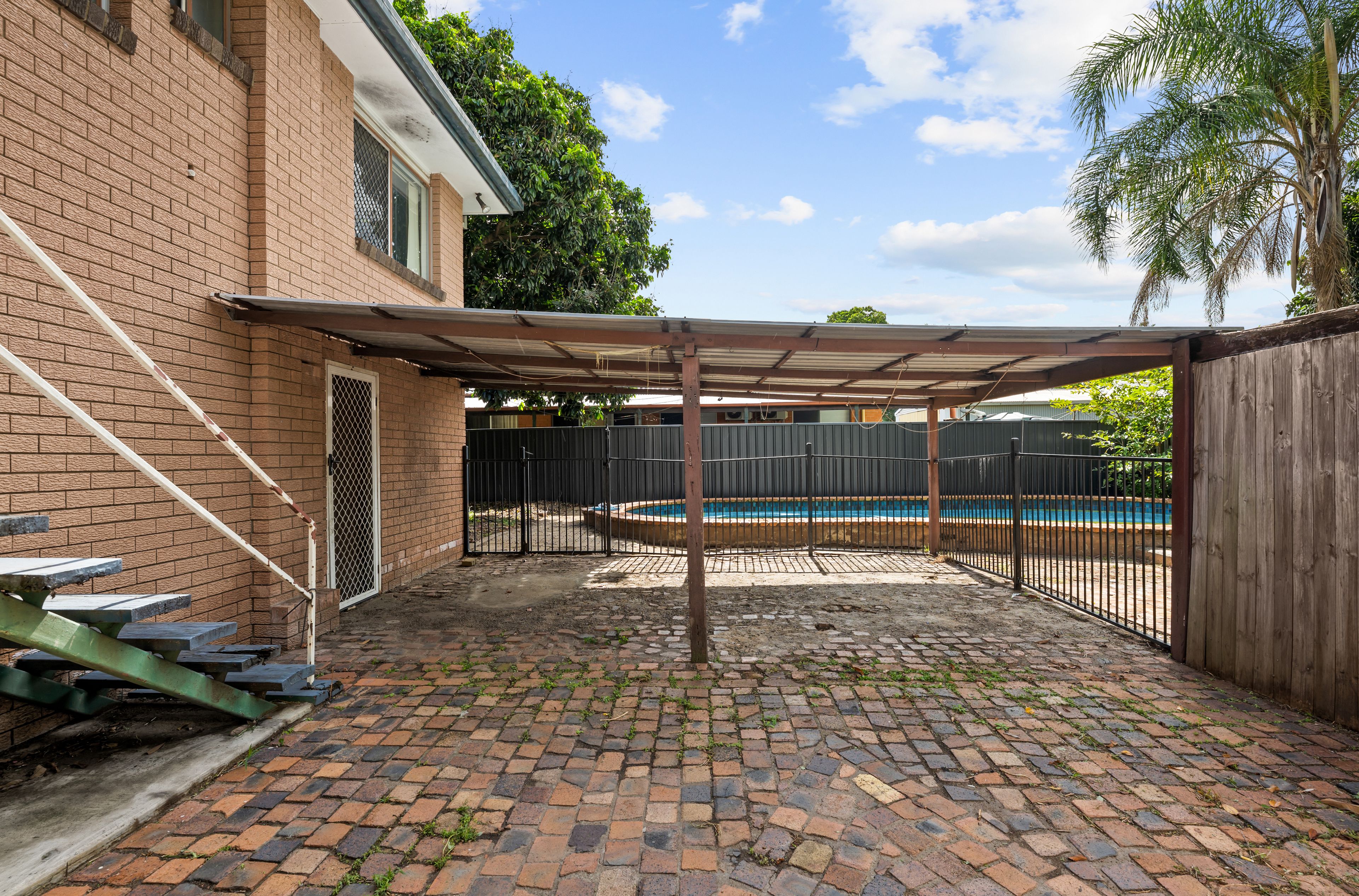29 SOUTHAMPTON Road — photo 14 of 14