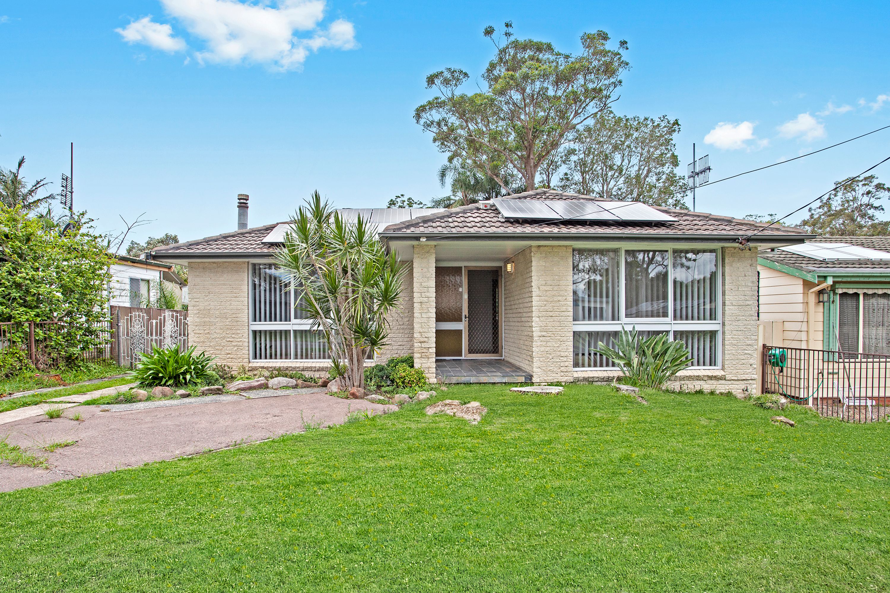13 McCrea Boulevard, San Remo NSW 2262