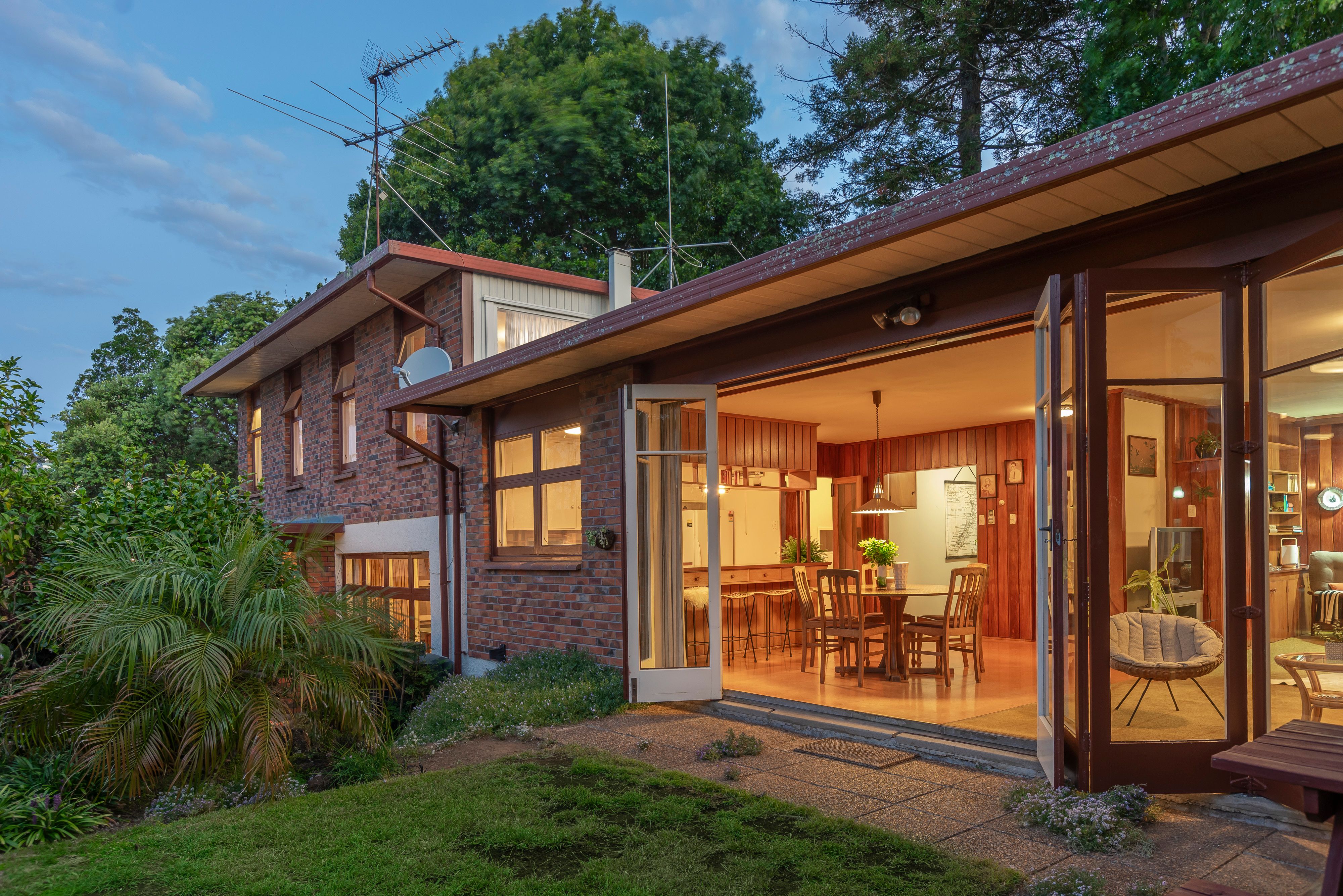 77A Landscape Road, Mount Eden, Auckland City 1024 Sold House Ray