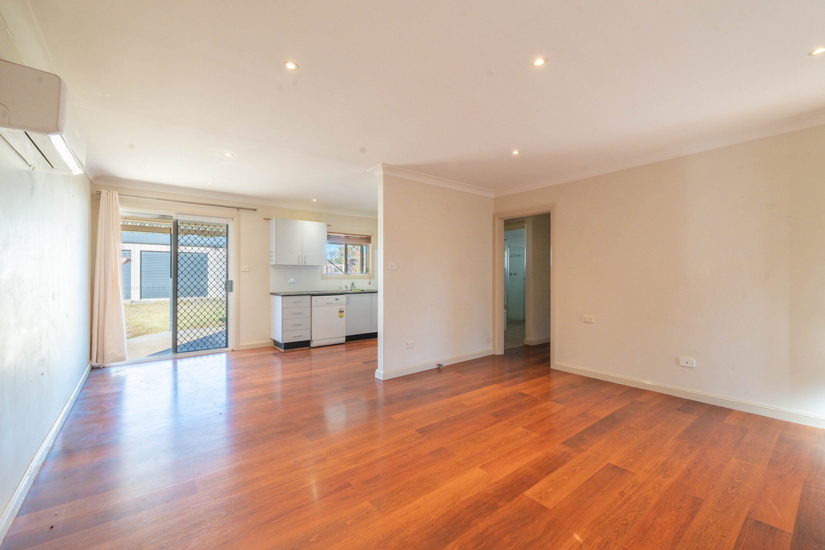 63 Woodward Street, Parkes, NSW 2870