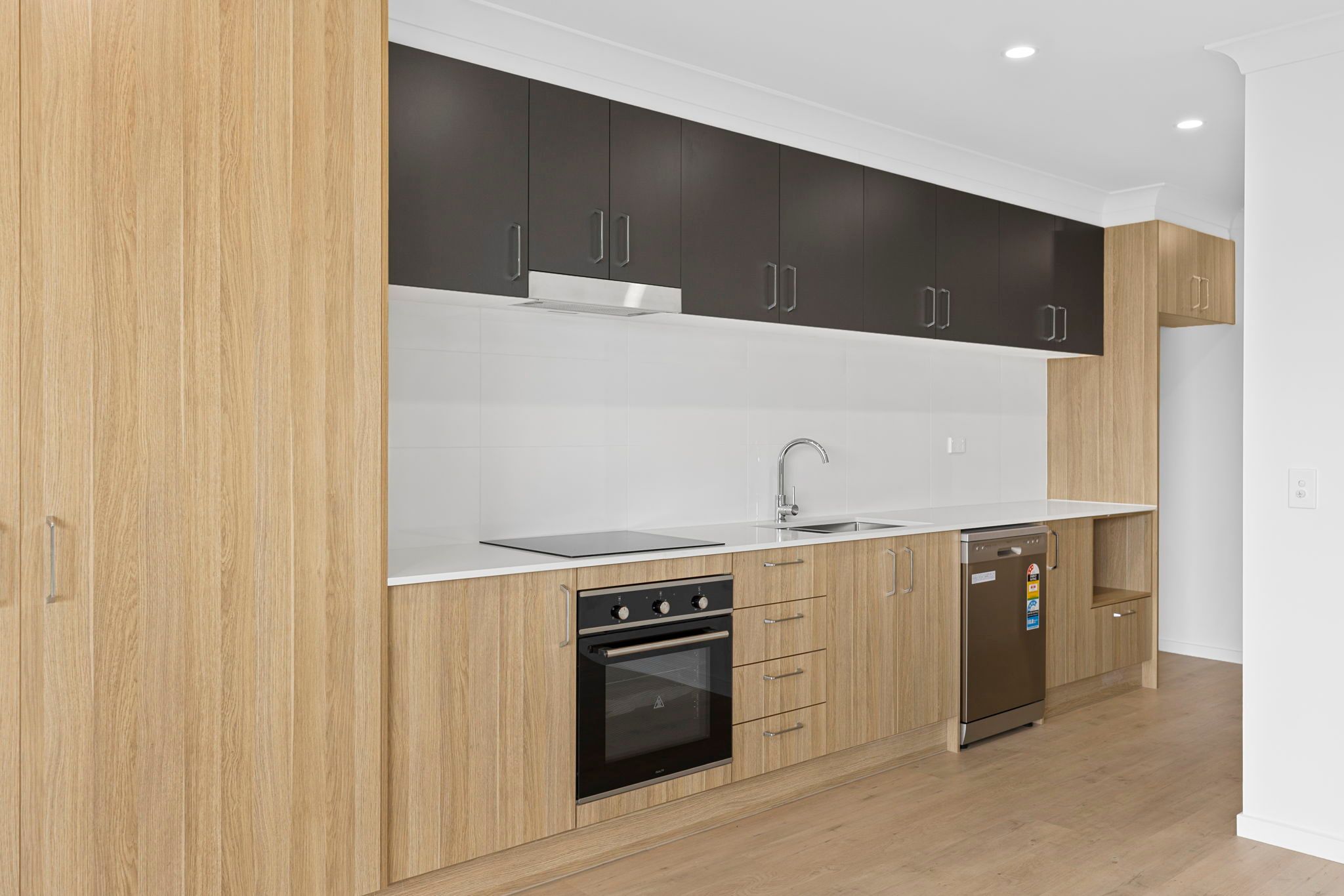 1/40 Embie Street, Holland Park West, QLD 4121