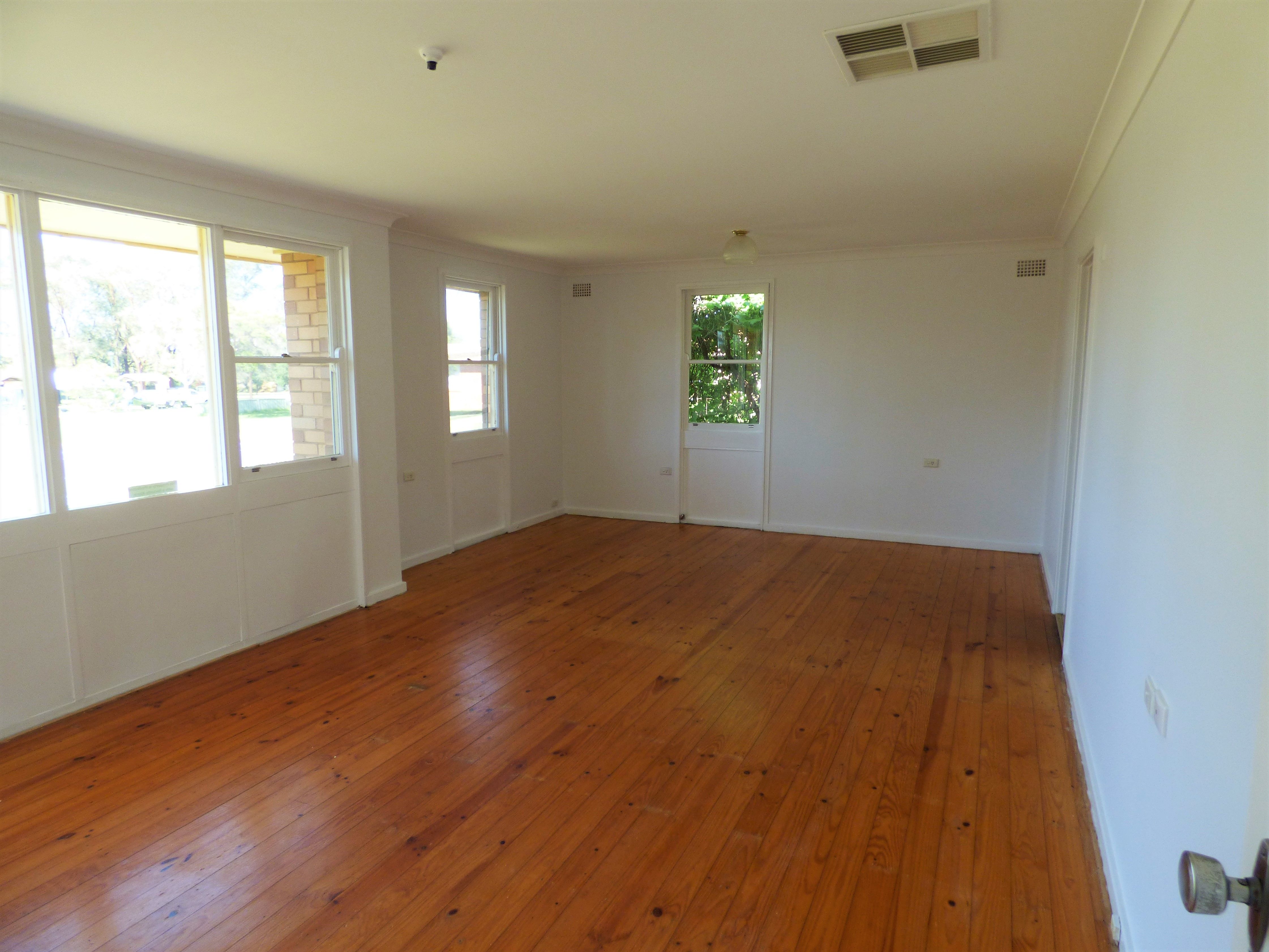 14 Cedar Crescent, Forbes, NSW 2871