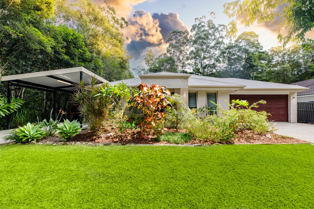 Homes sold in Oxenford and nearby Ray White Canungra