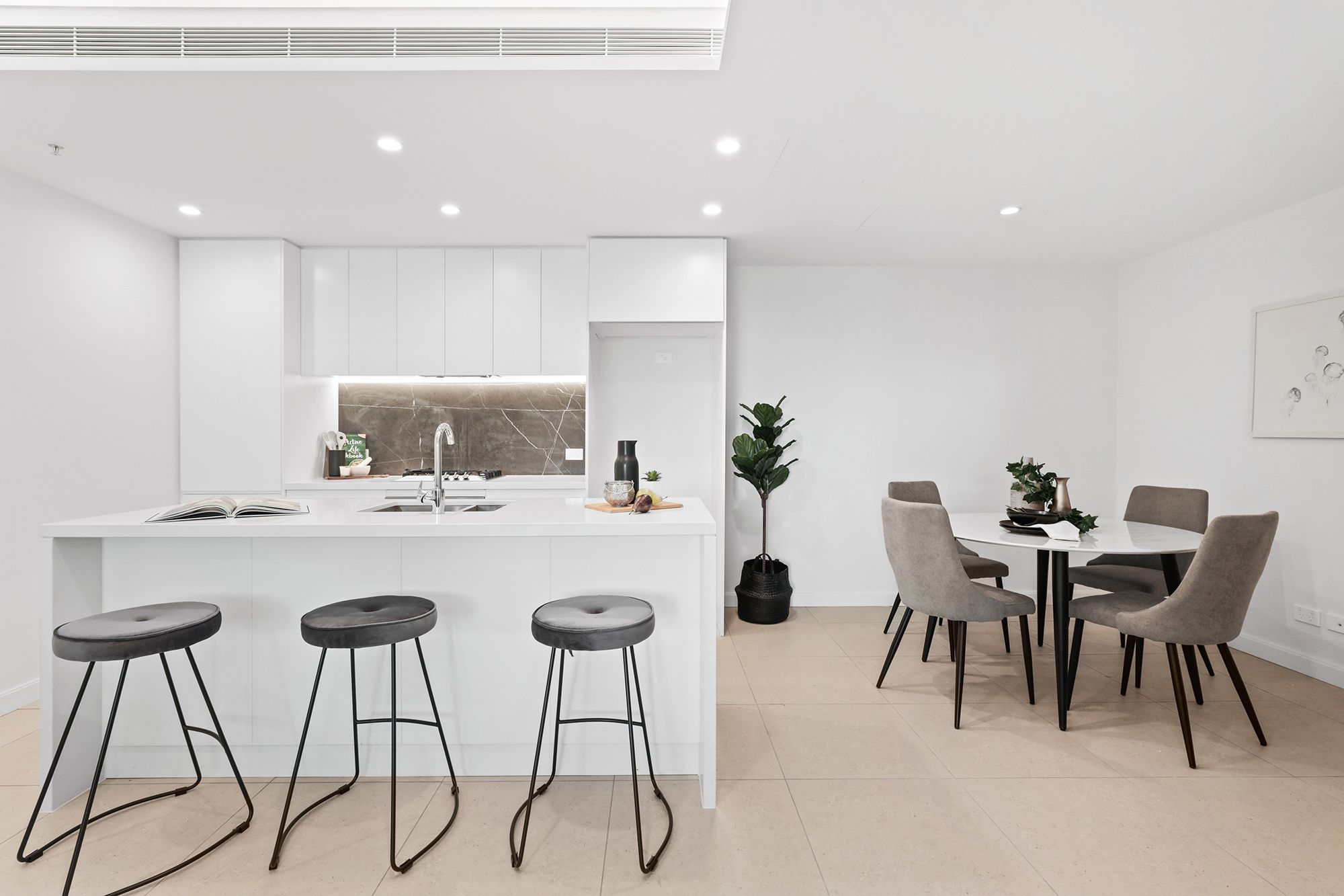 303/7 Oscar Street, Chatswood, NSW 2067