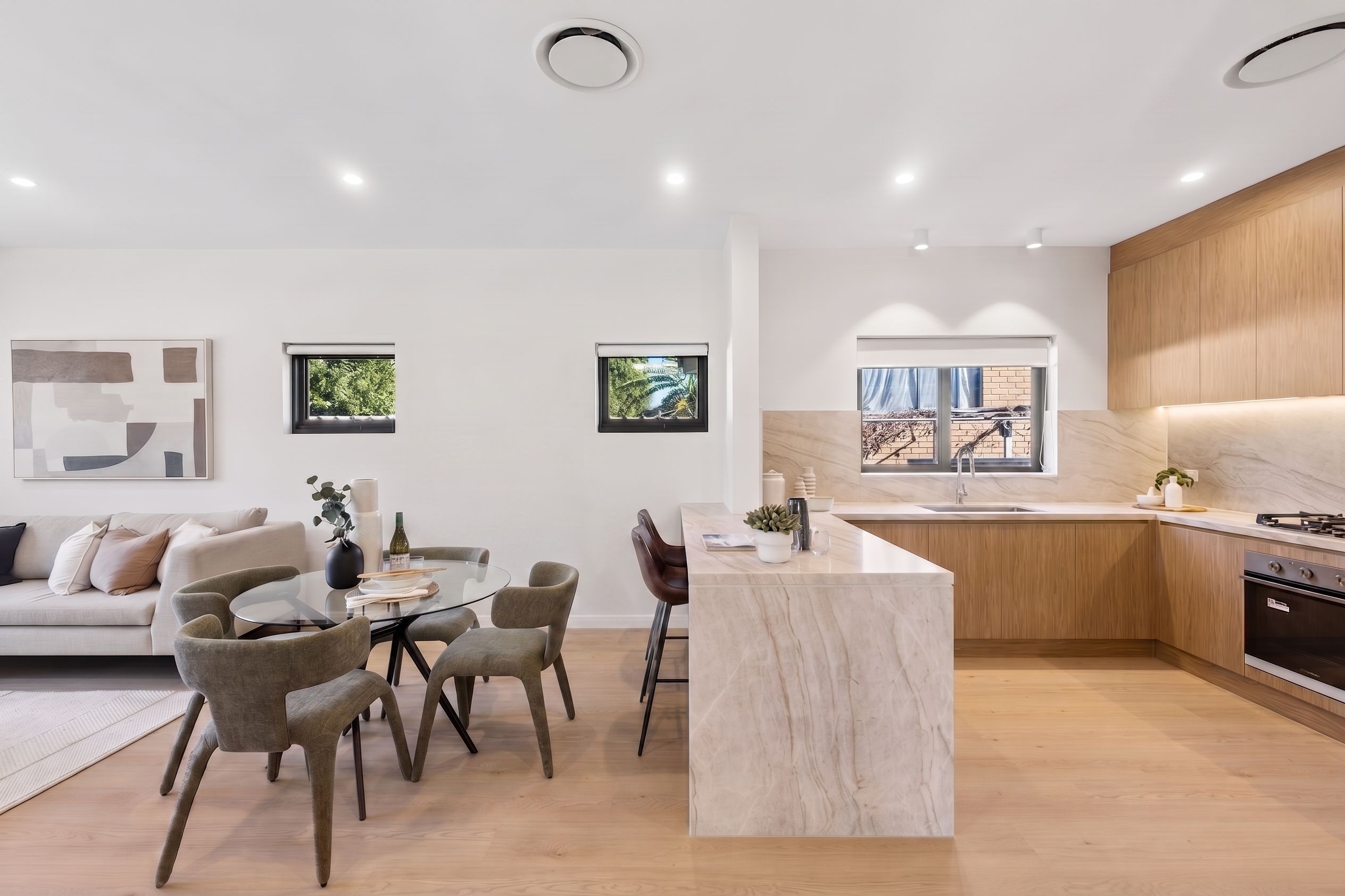 4 Richard Avenue — photo 4 of 19